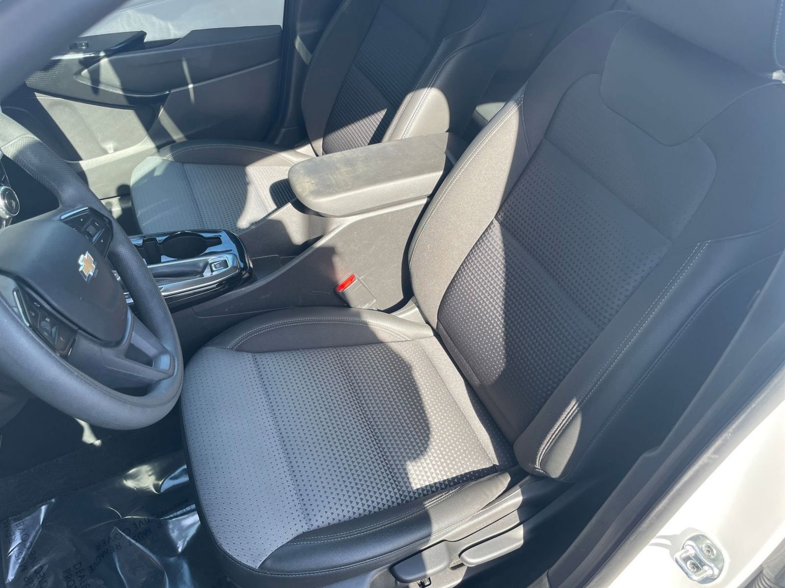 Thumbnail: 2025 Chevrolet Trax - 34