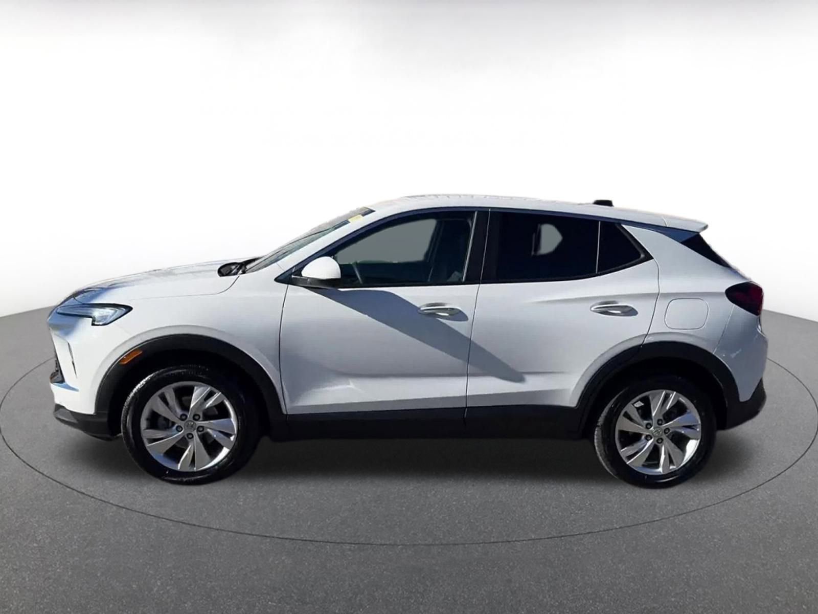 Thumbnail: 2025 Buick Encore GX - 8