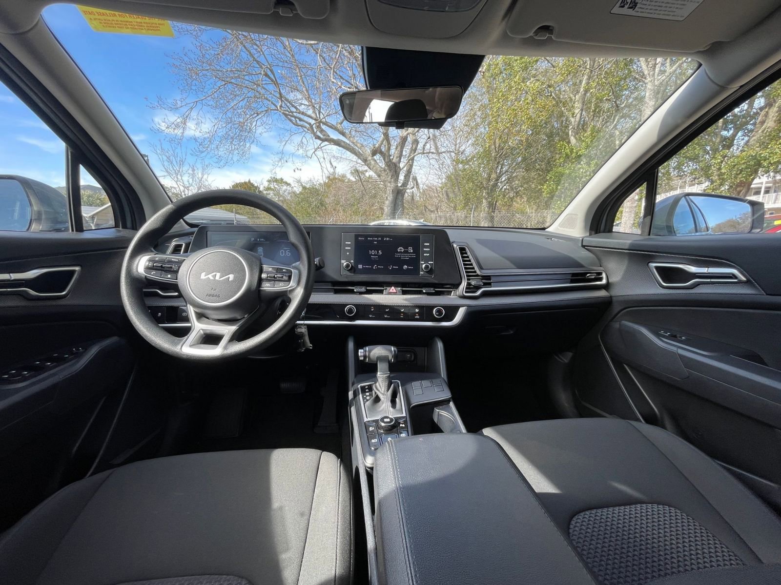 Thumbnail: 2025 Kia Sportage - 28