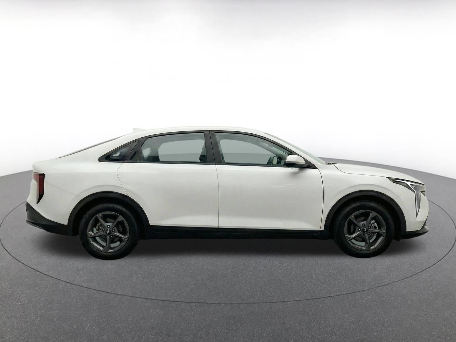 Thumbnail: 2025 Kia K4 - 14