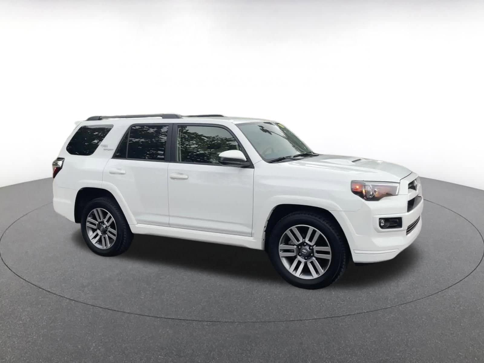 Thumbnail: 2024 Toyota 4Runner - 1