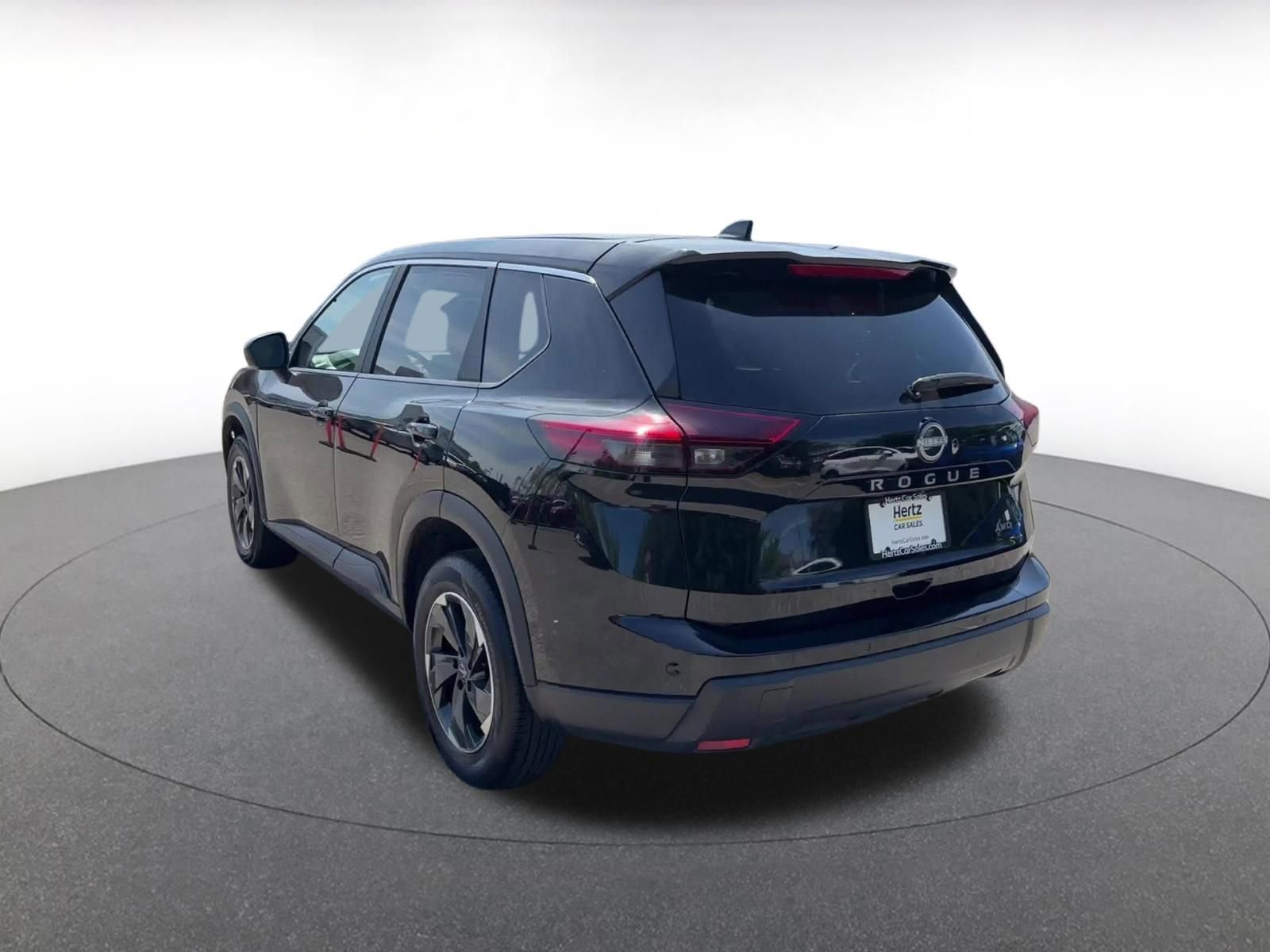Thumbnail: 2025 Nissan Rogue - 10