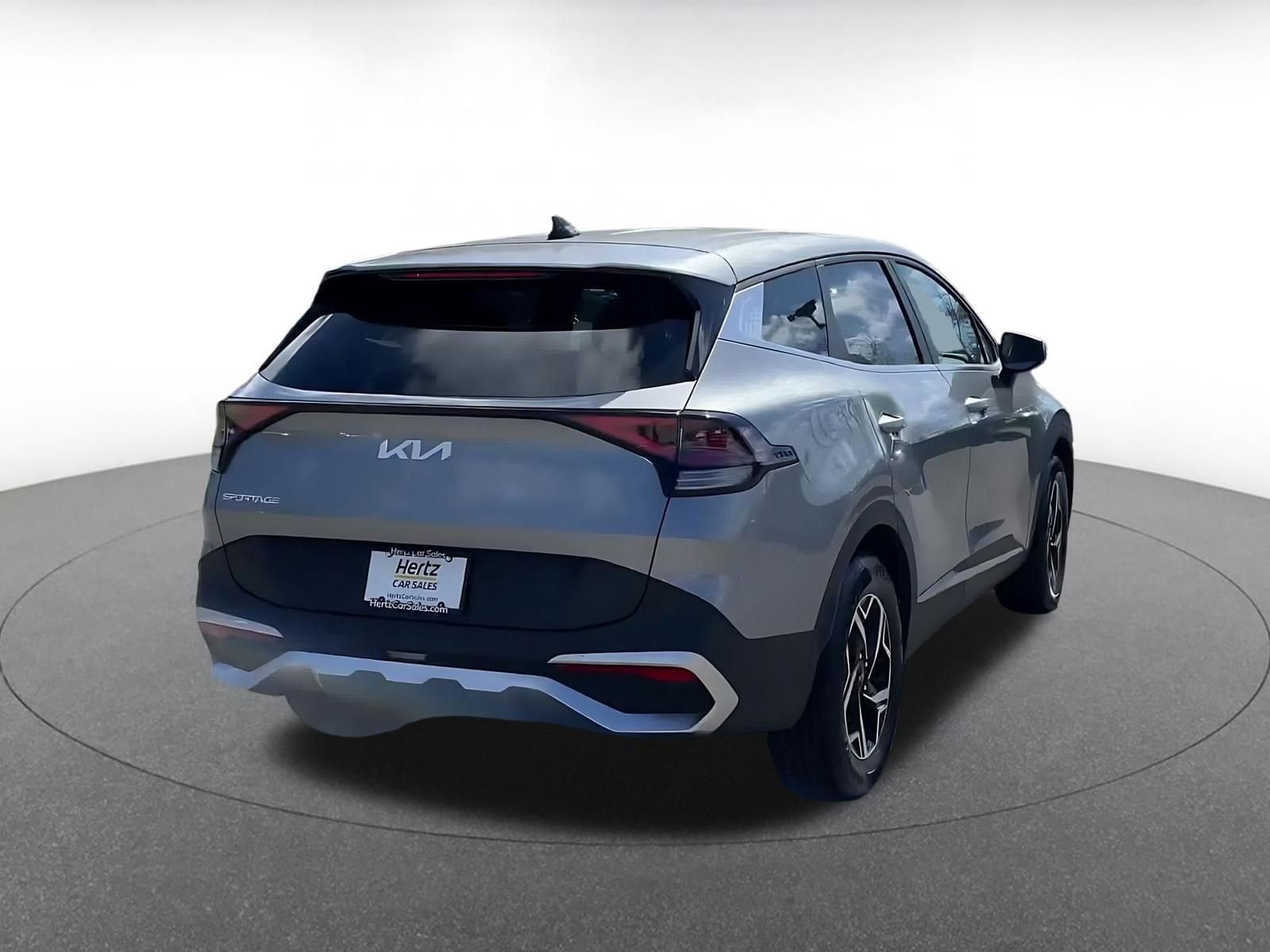 Thumbnail: 2025 Kia Sportage - 12