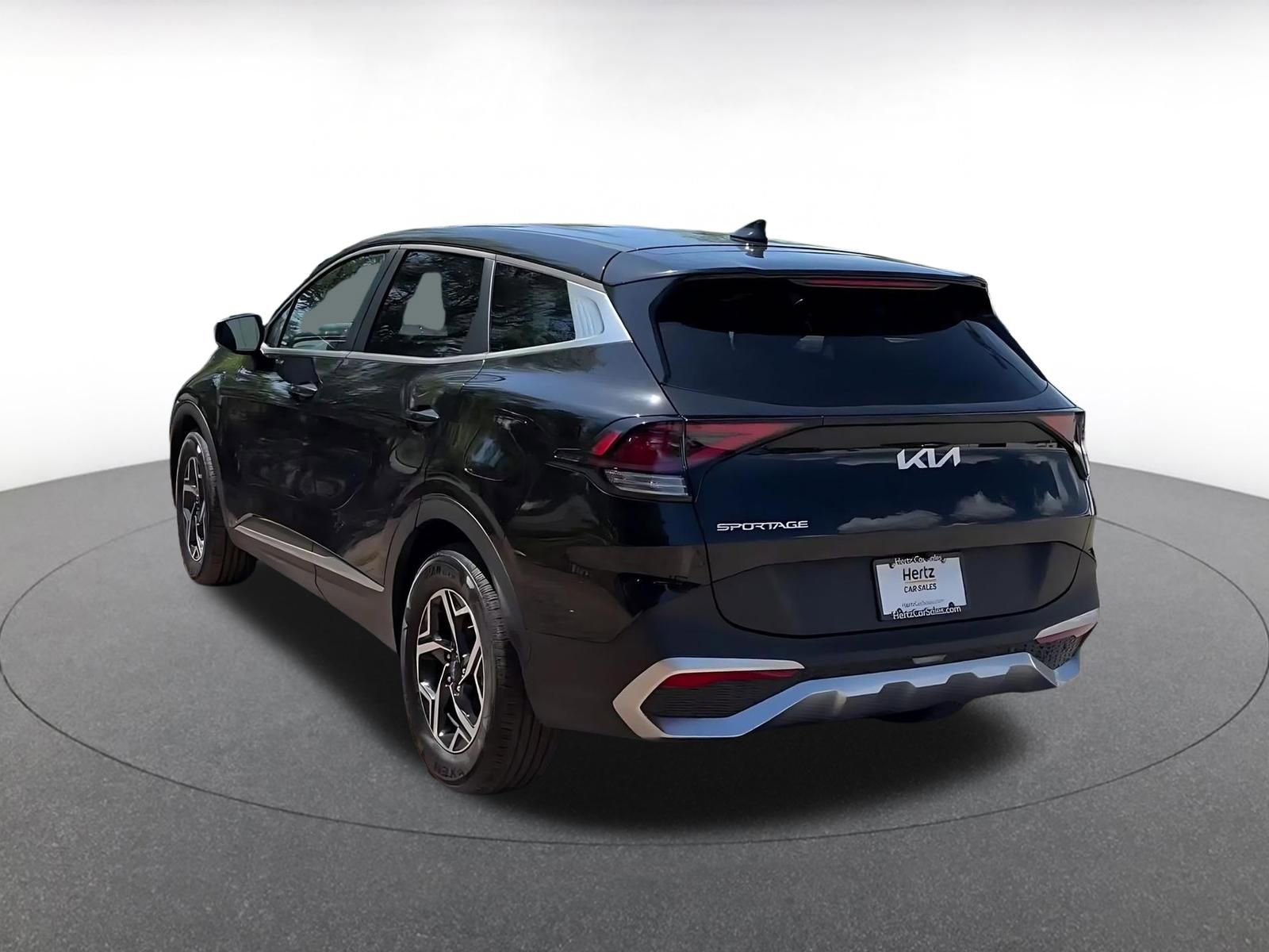 Thumbnail: 2025 Kia Sportage - 10