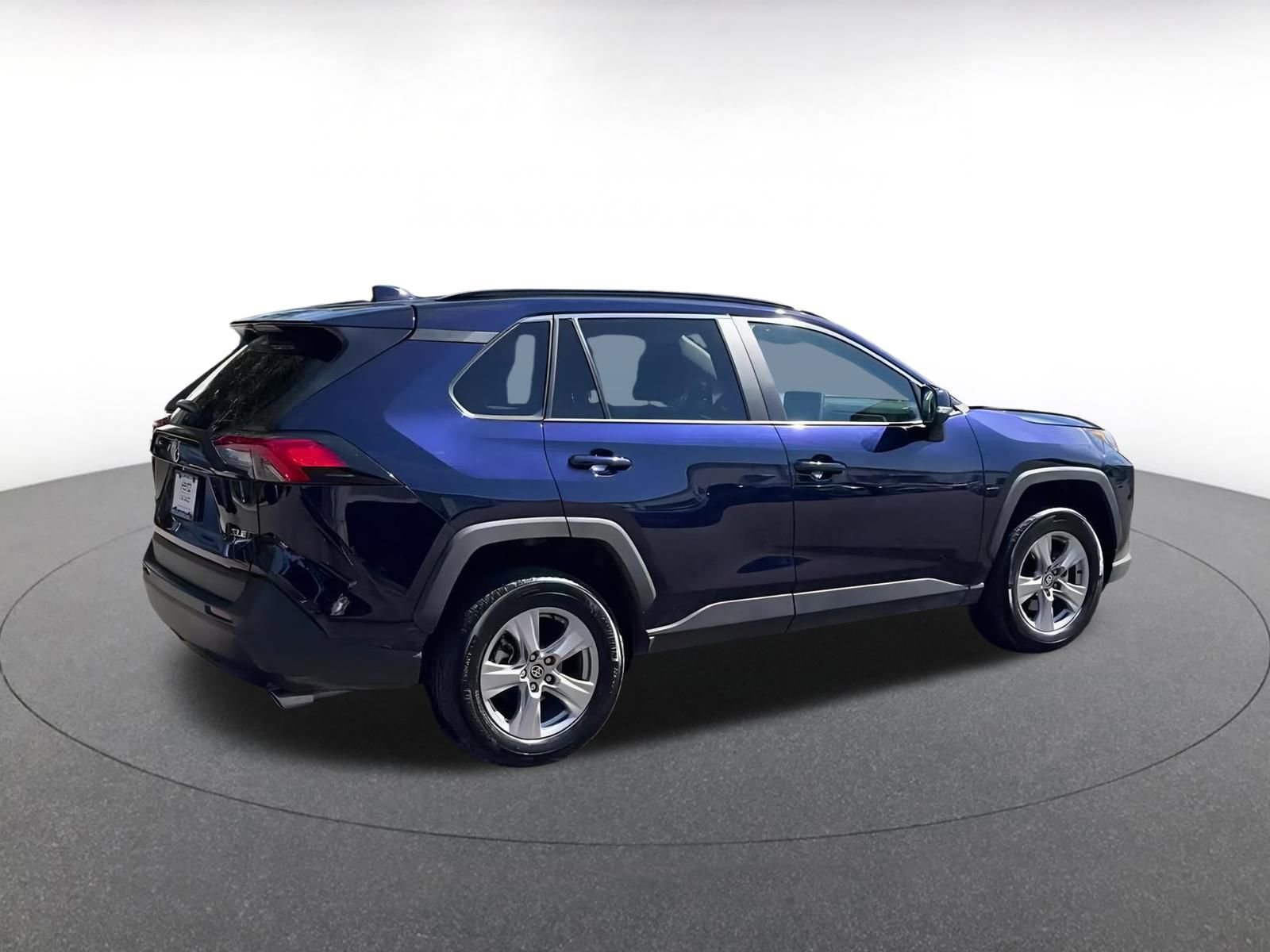 Thumbnail: 2025 Toyota RAV4 - 12