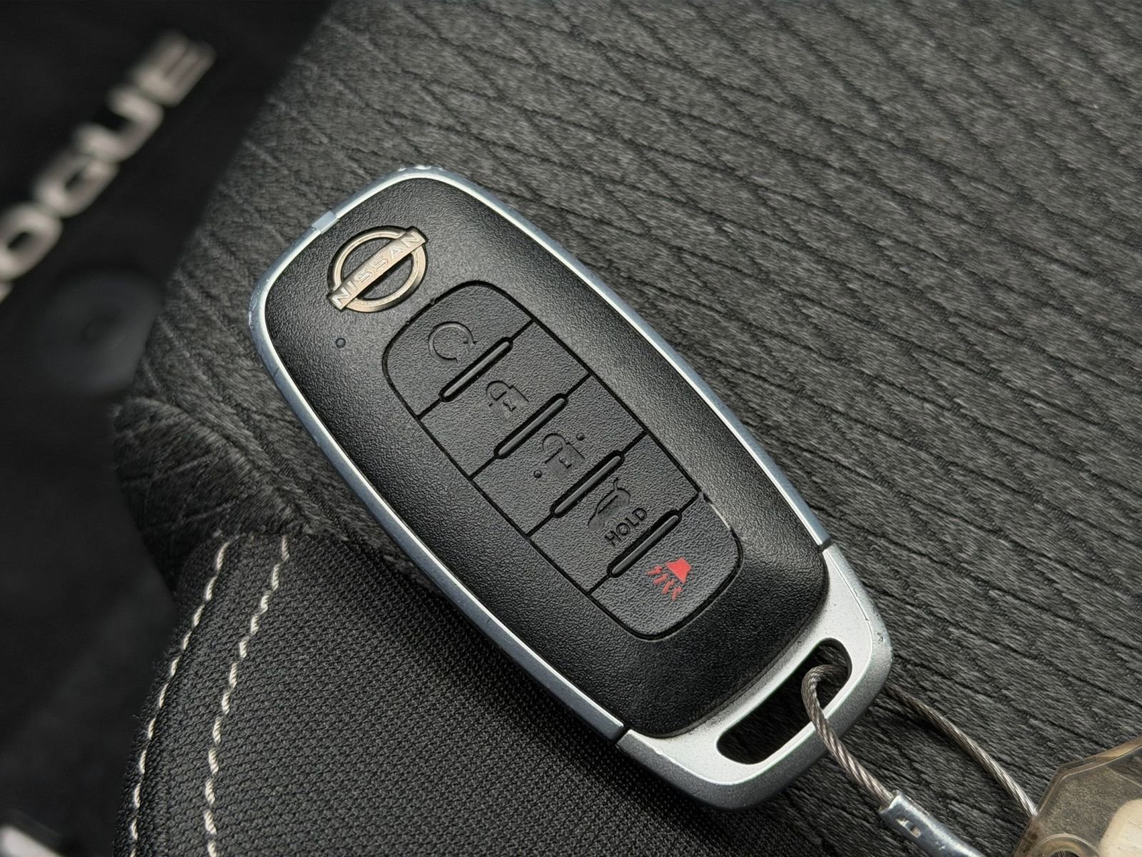 Thumbnail: 2025 Nissan Rogue - 25