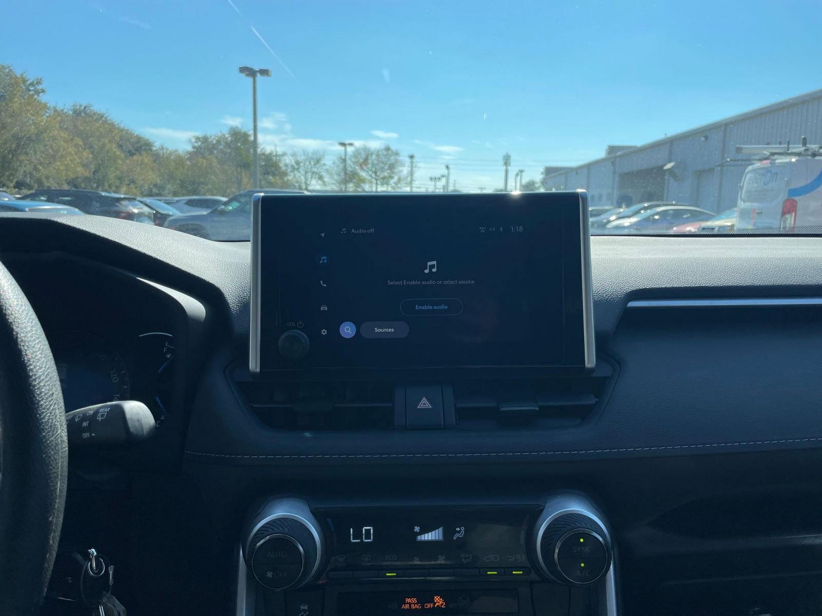 Thumbnail: 2025 Toyota RAV4 - 21