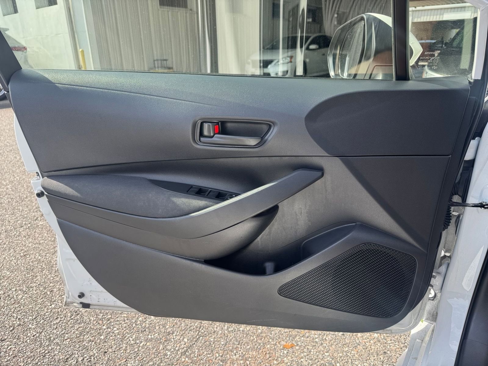 Thumbnail: 2025 Toyota Corolla - 20