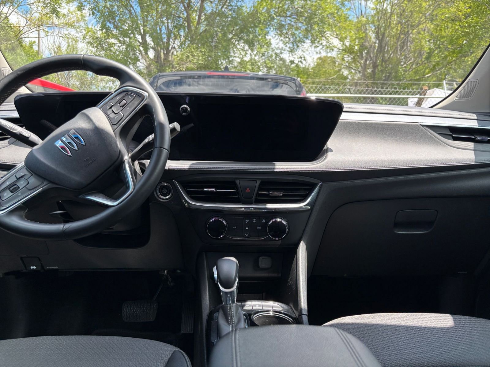 Thumbnail: 2025 Buick Encore GX - 17