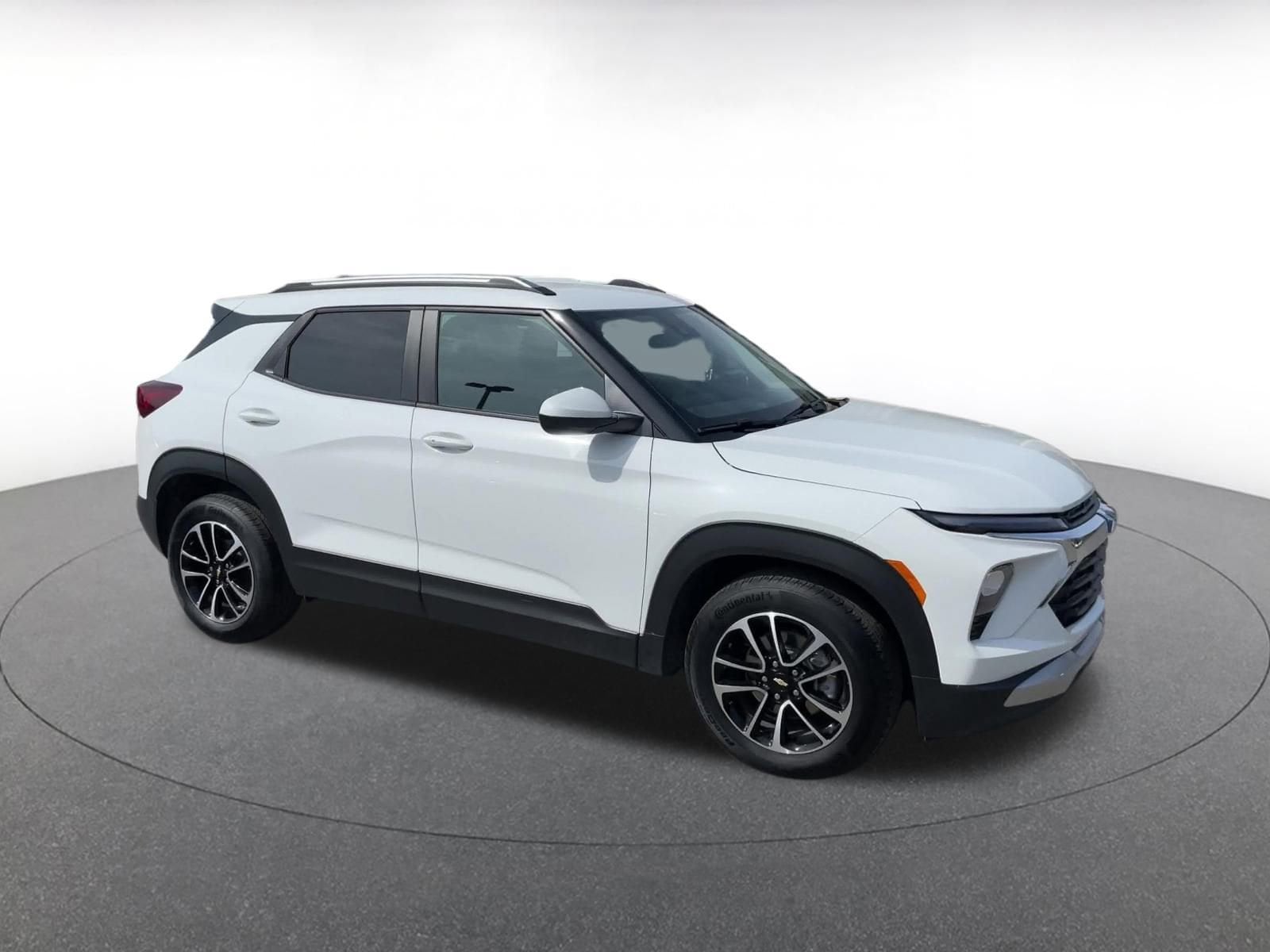 Thumbnail: 2025 Chevrolet TrailBlazer - 1