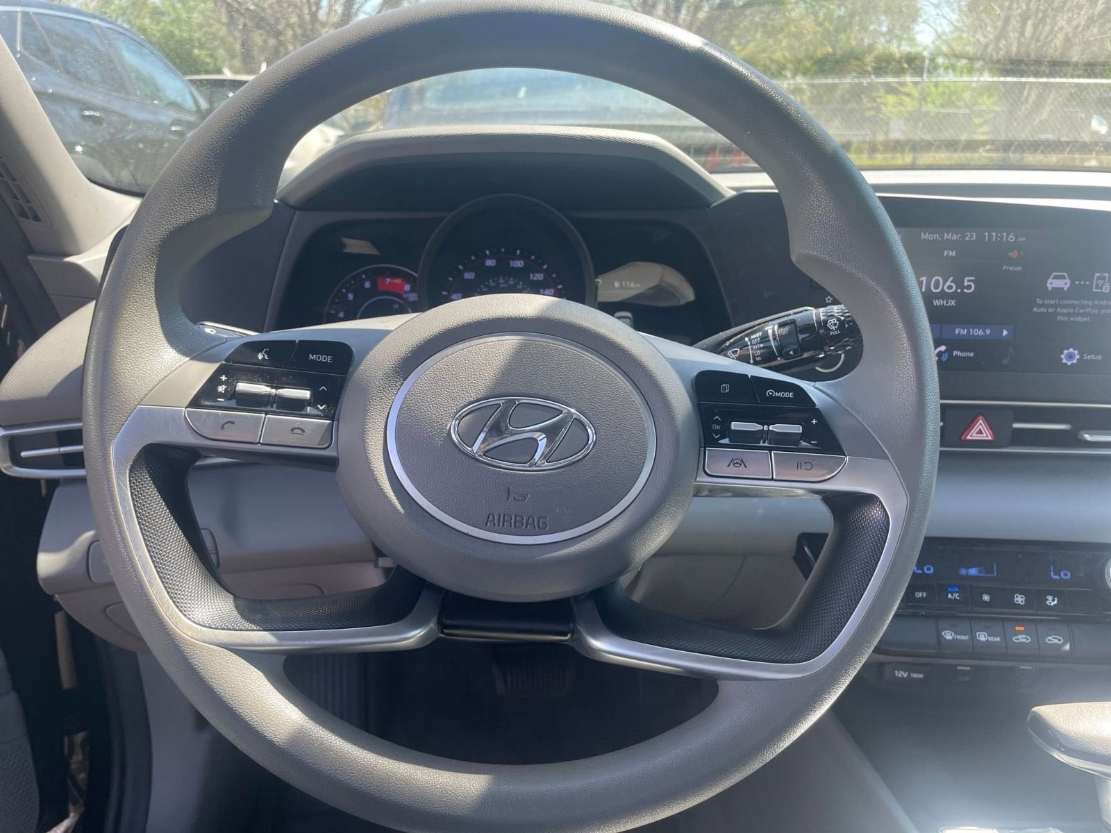 Thumbnail: 2023 Hyundai Elantra - 27