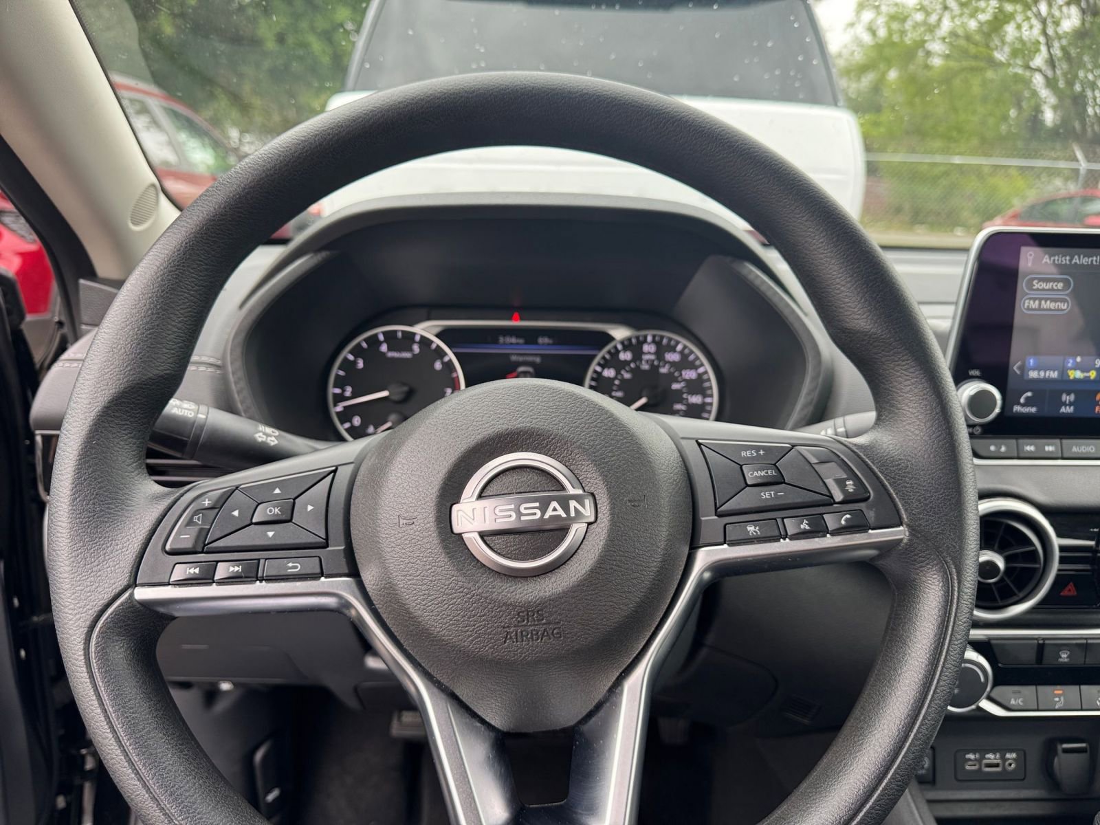 Thumbnail: 2025 Nissan Sentra - 25