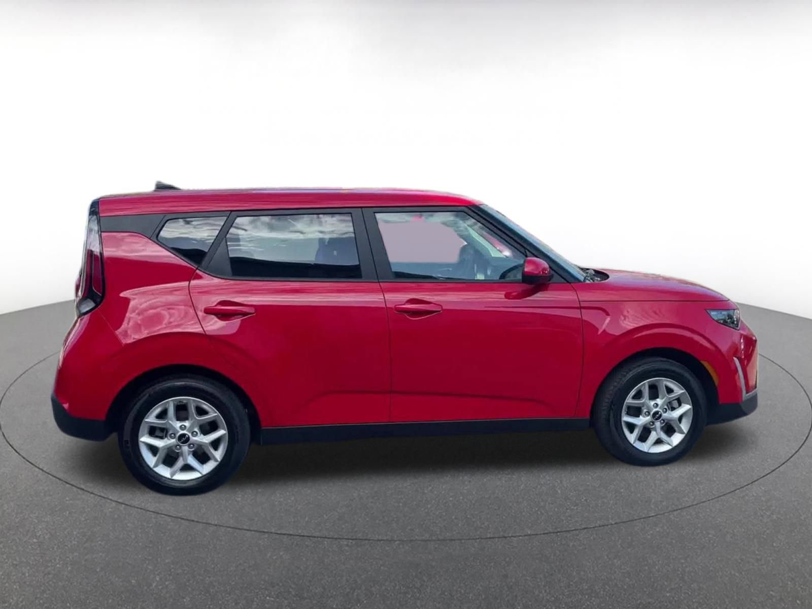 Thumbnail: 2025 Kia Soul - 16