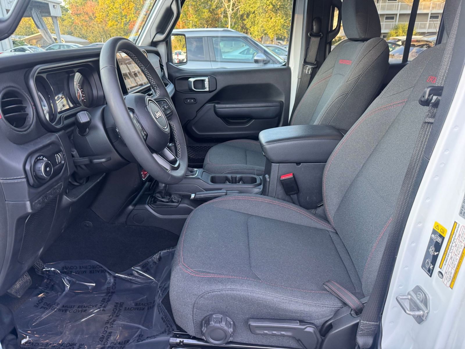 Thumbnail: 2025 Jeep Wrangler - 25