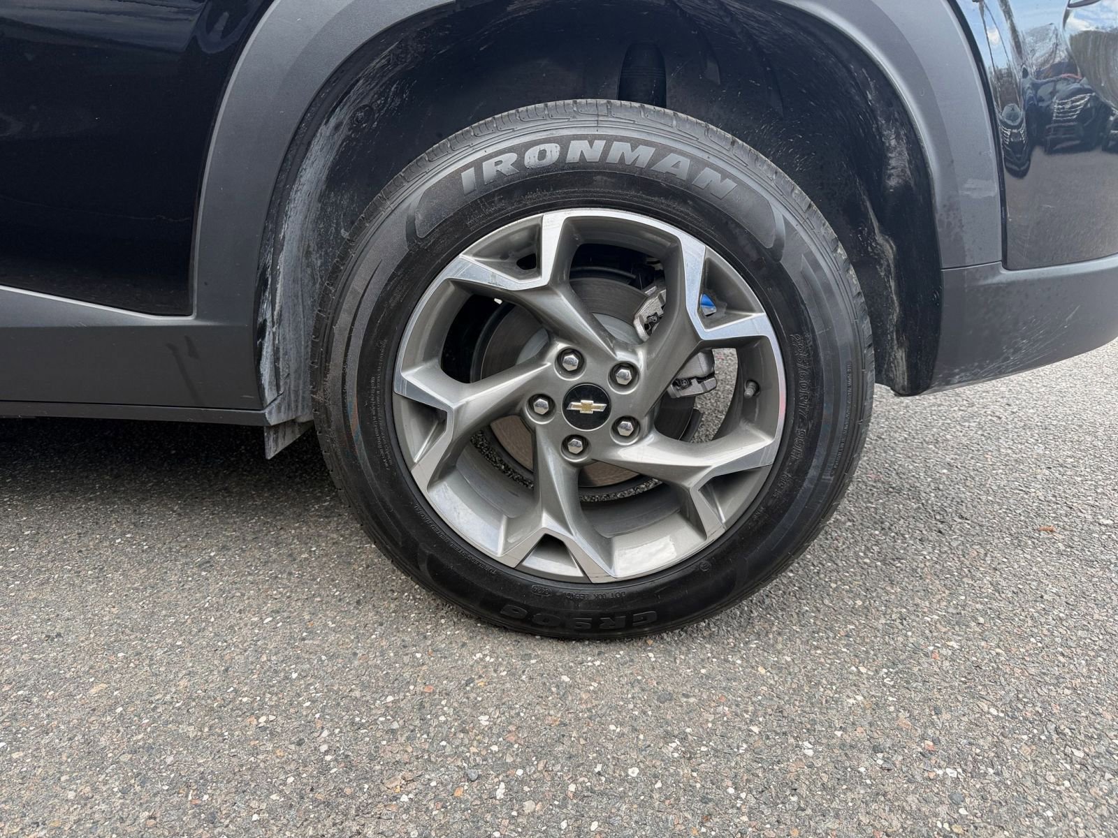 Thumbnail: 2025 Chevrolet Trax - 29