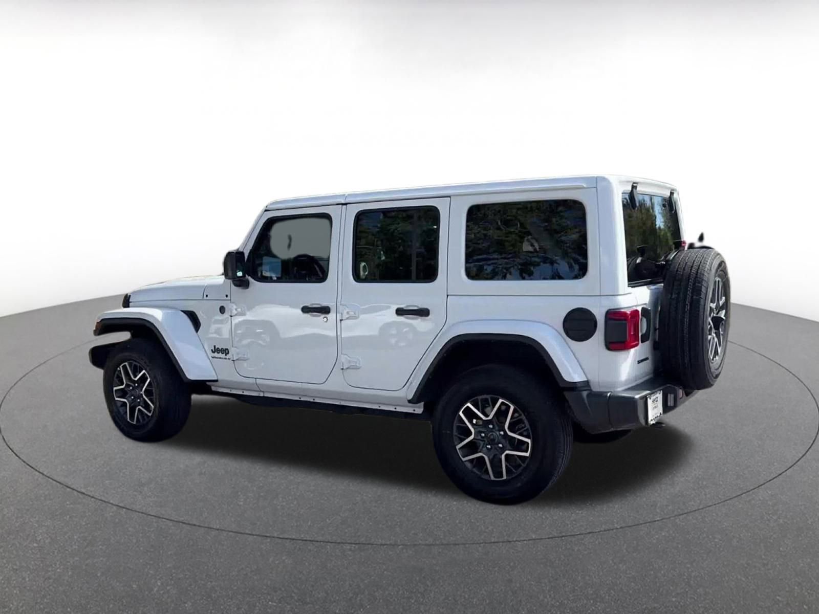 Thumbnail: 2025 Jeep Wrangler - 9