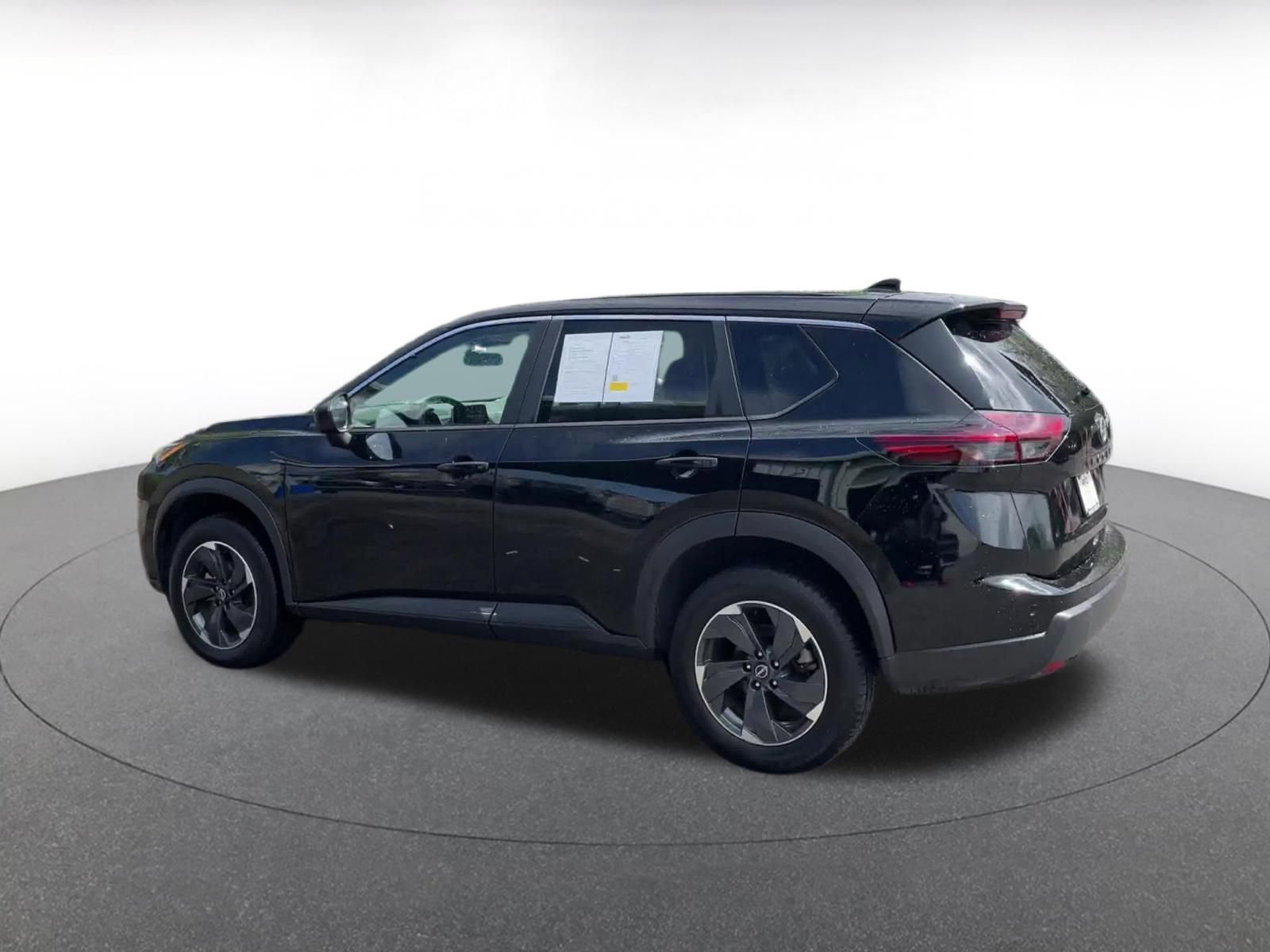 Thumbnail: 2025 Nissan Rogue - 9