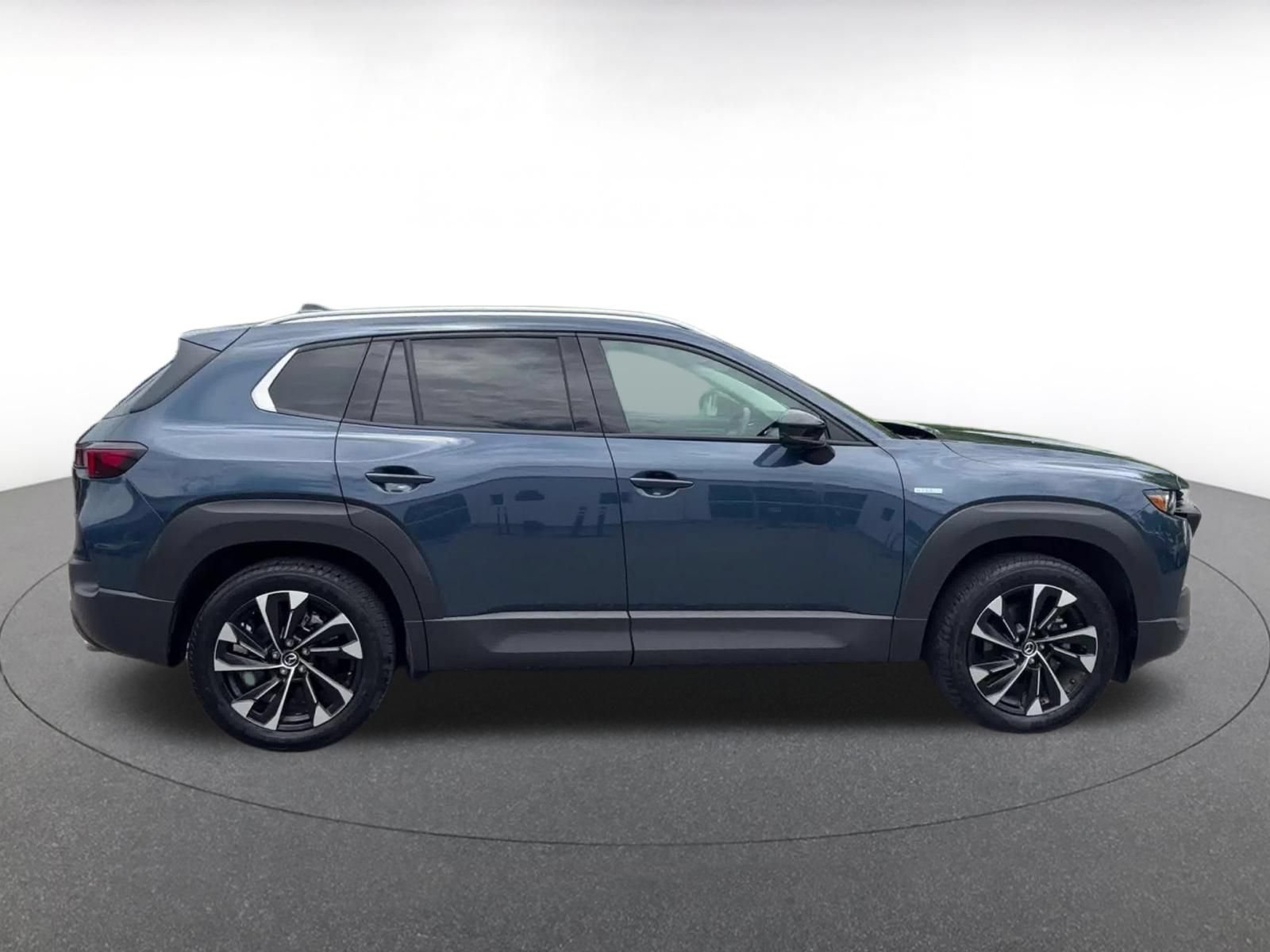 Thumbnail: 2025 Mazda CX-50 - 16