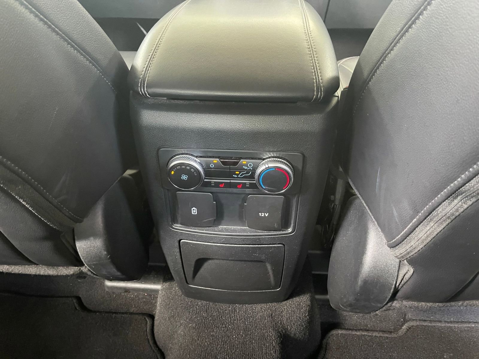 Thumbnail: 2023 Ford Explorer - 22