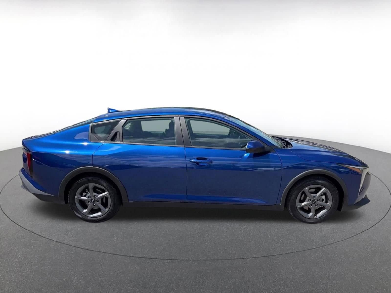 Thumbnail: 2025 Kia K4 - 16
