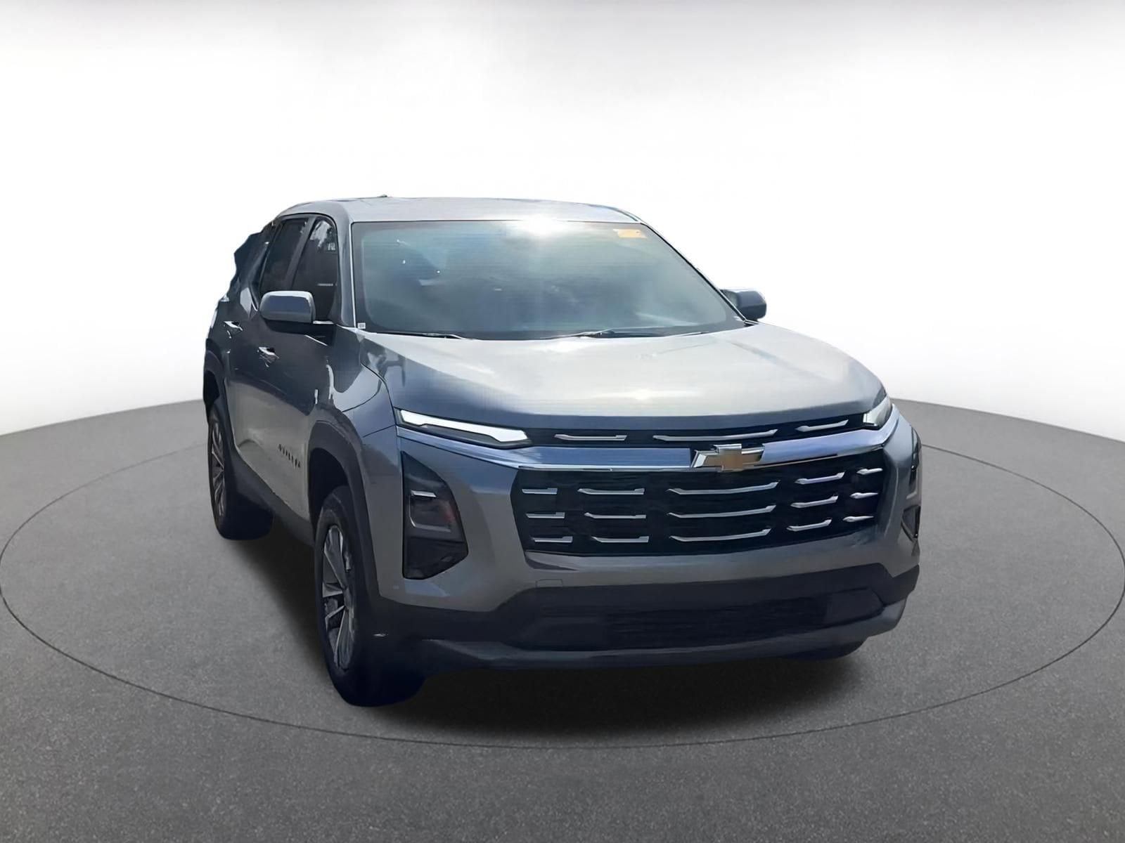 Thumbnail: 2025 Chevrolet Equinox - 2