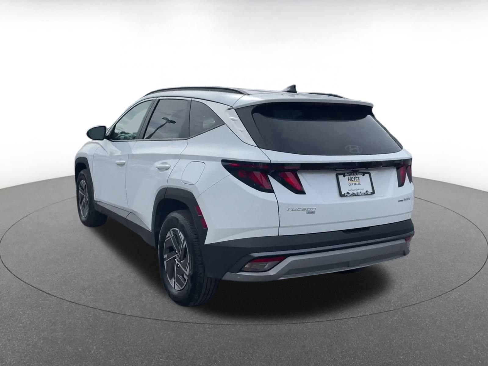 Thumbnail: 2025 Hyundai Tucson - 10