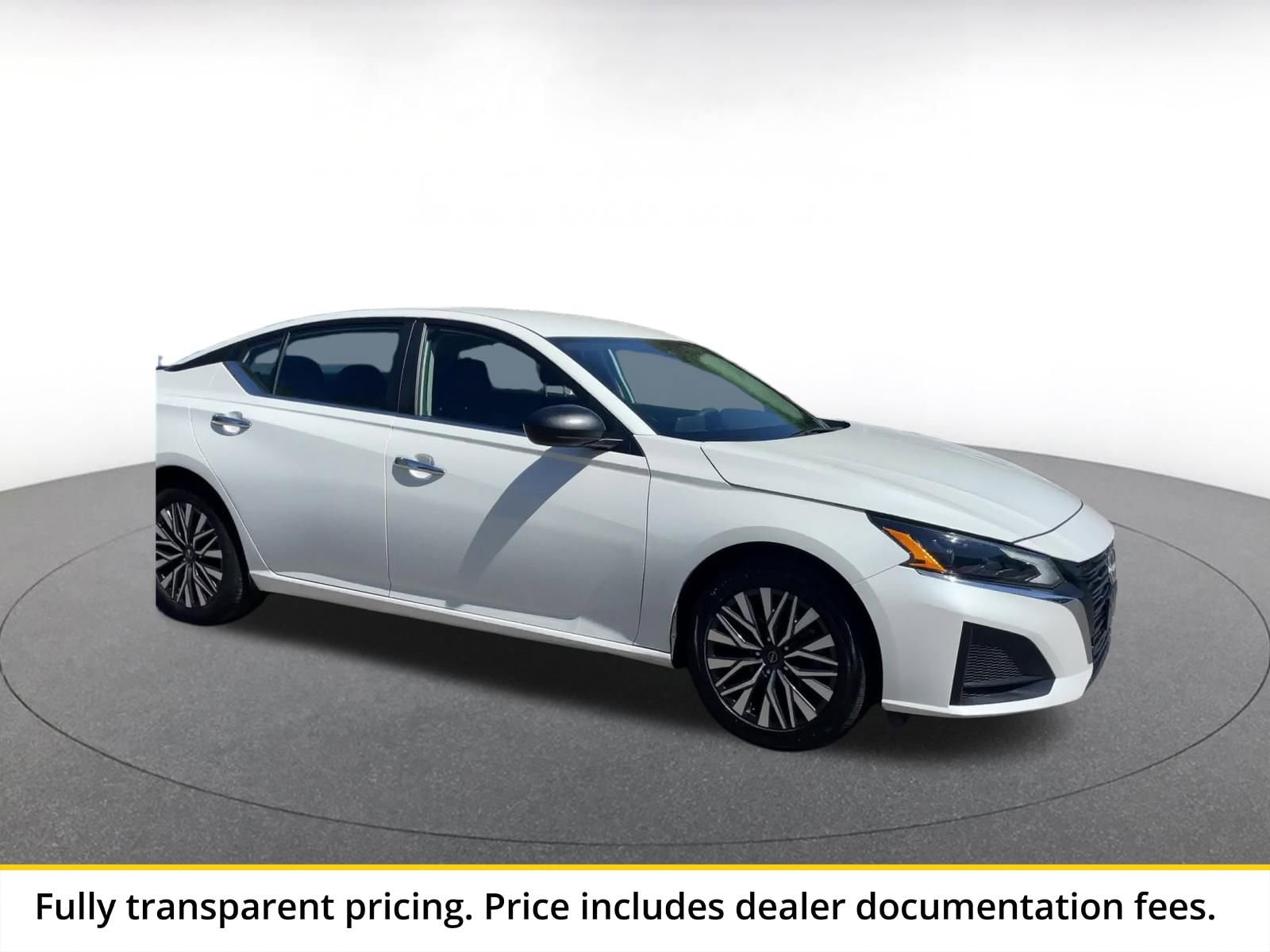Thumbnail: 2025 Nissan Altima - 1
