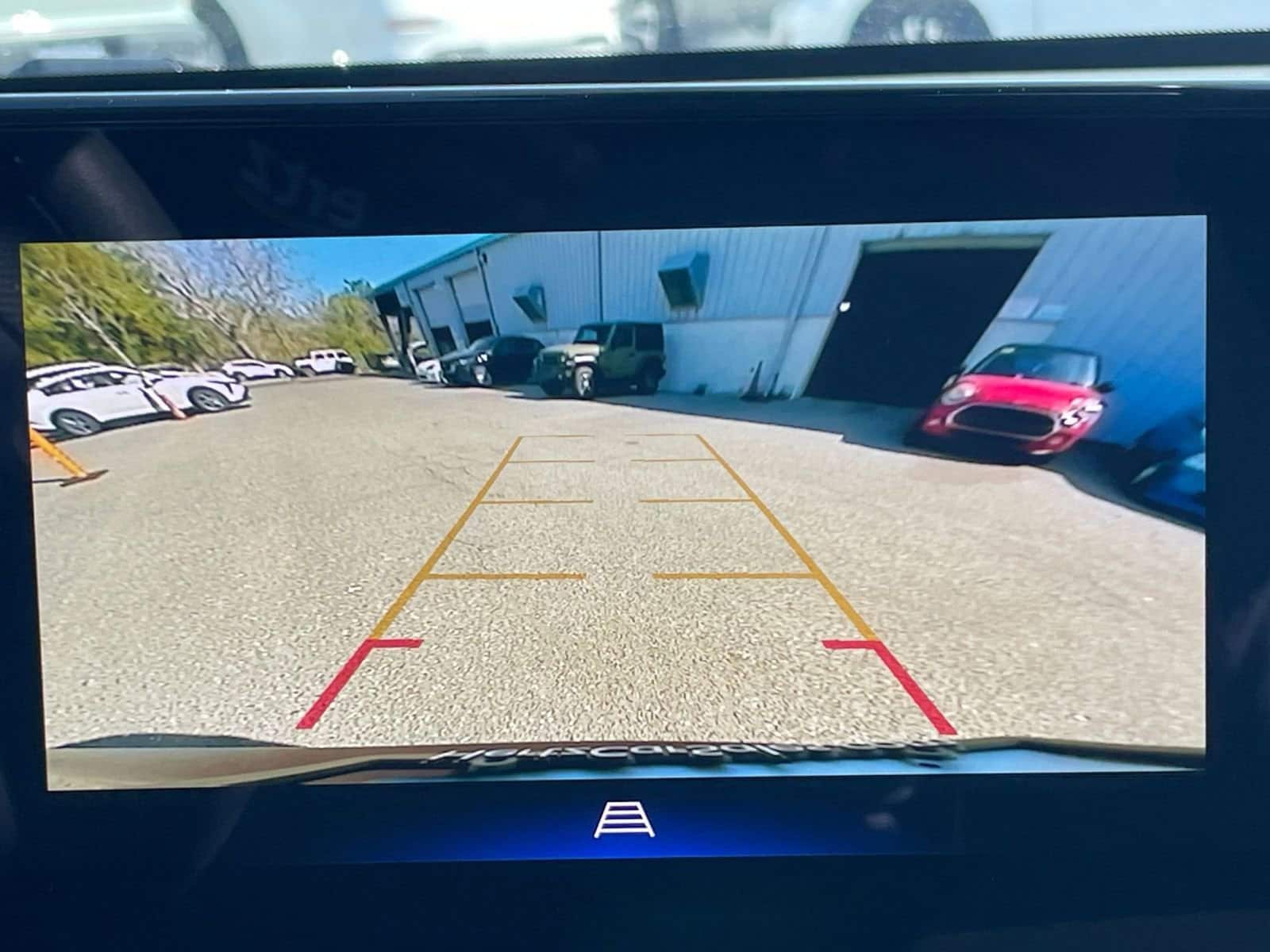 Thumbnail: 2025 Chevrolet Trax - 22