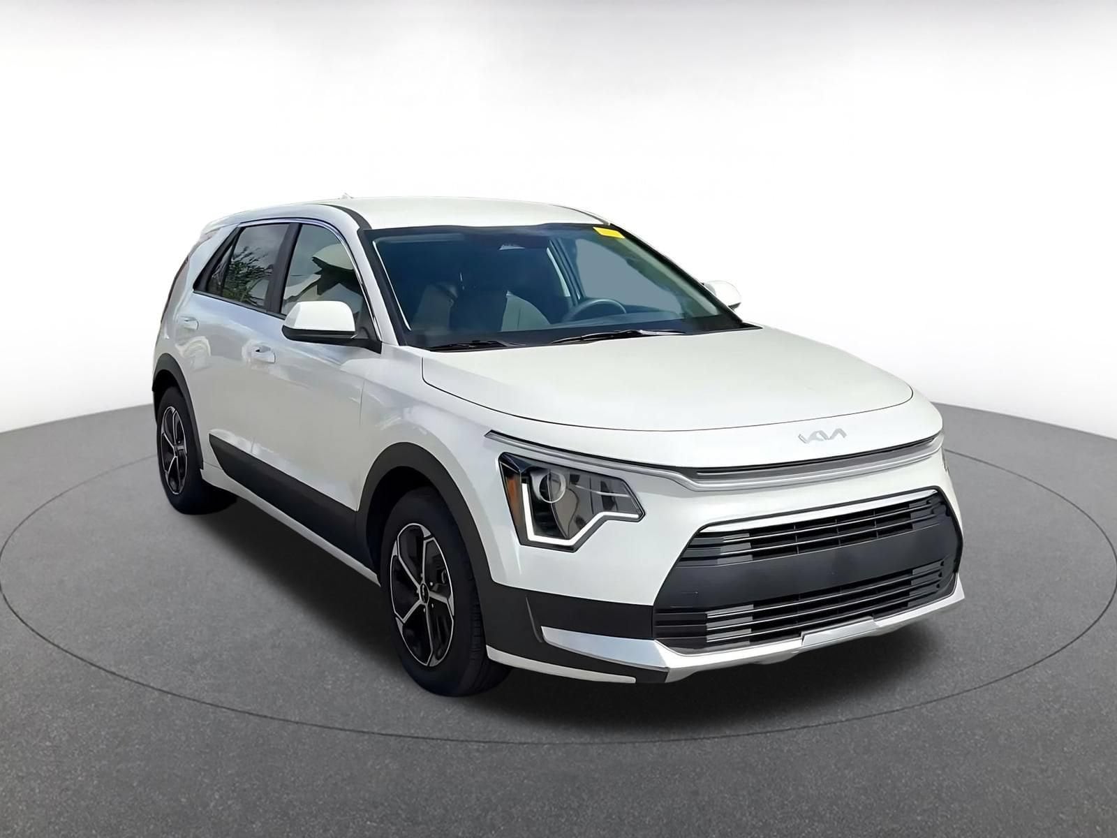 Thumbnail: 2026 Kia Niro - 2