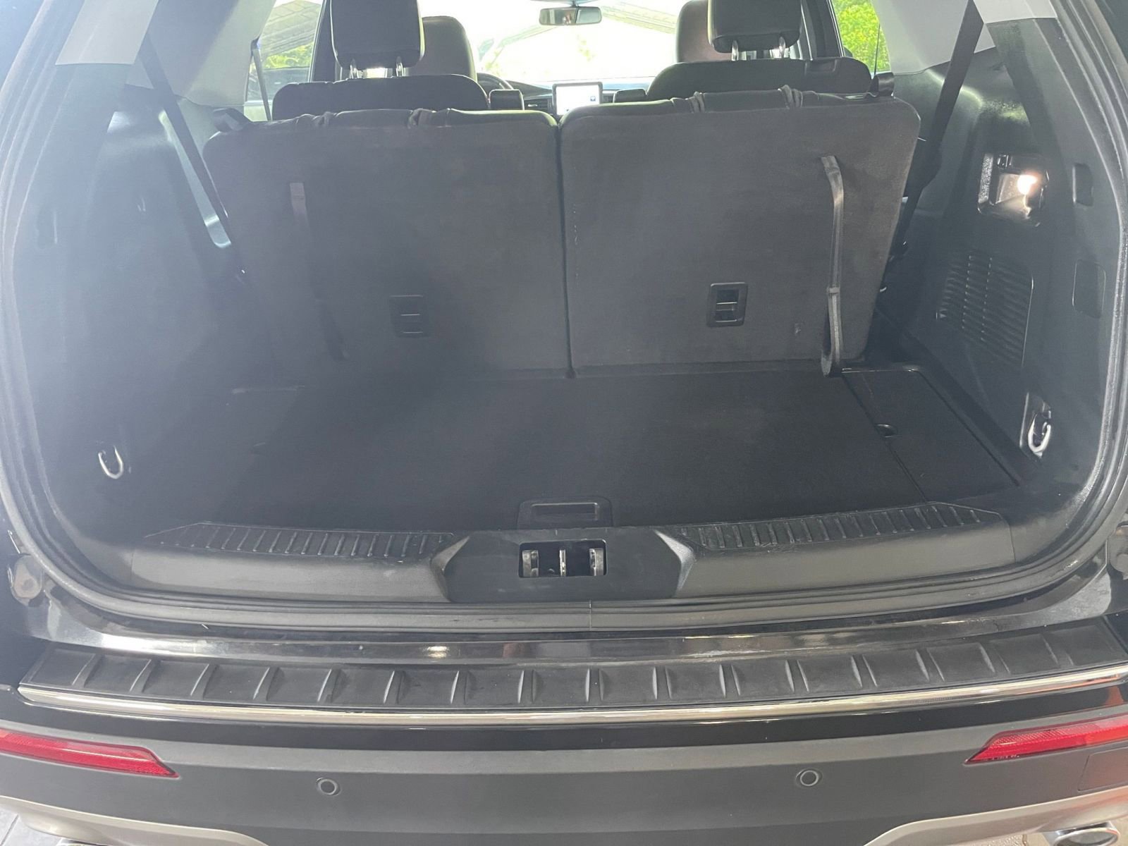 Thumbnail: 2023 Ford Explorer - 29