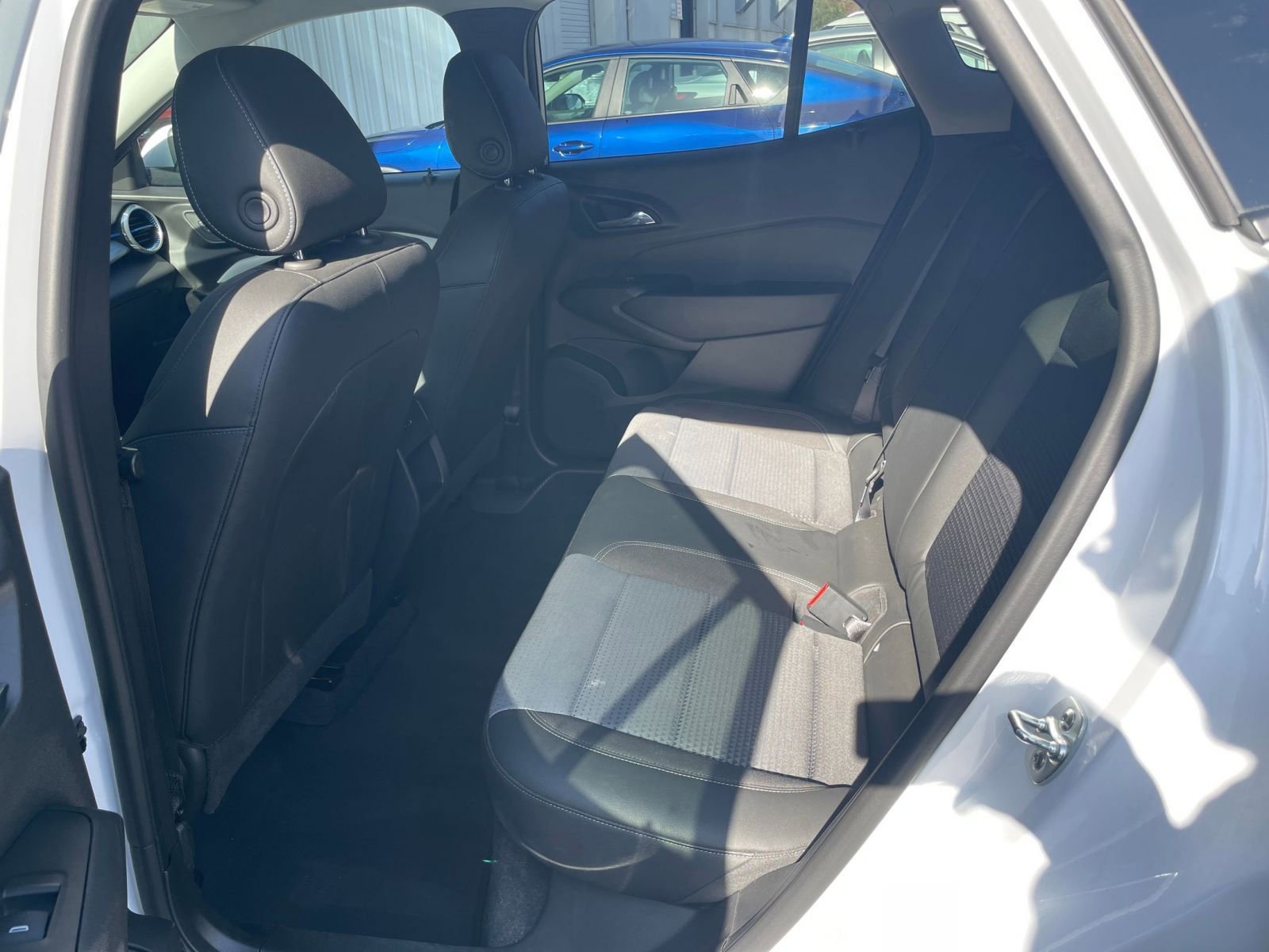 Thumbnail: 2025 Chevrolet Trax - 23