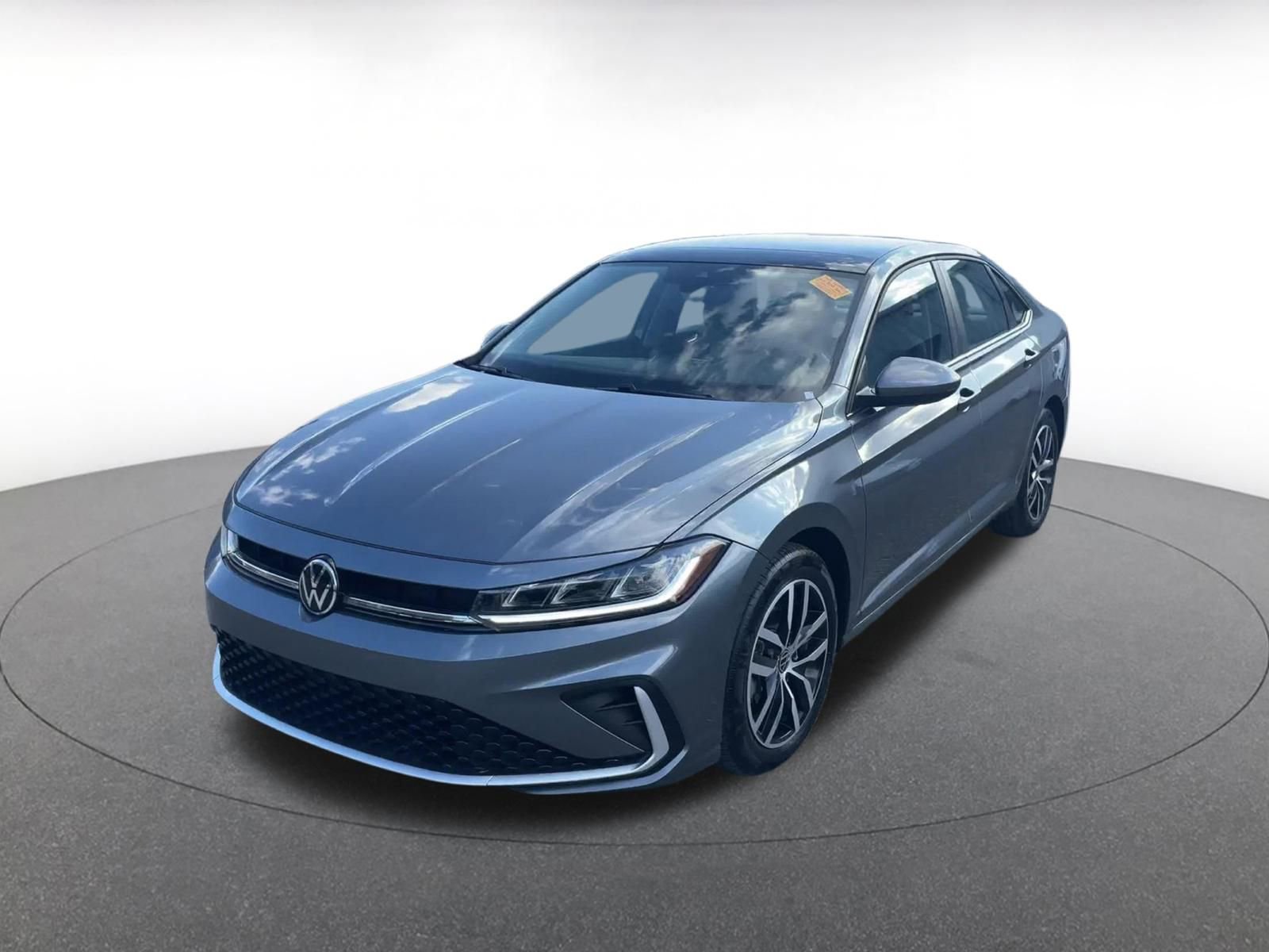 Thumbnail: 2025 Volkswagen Jetta - 4