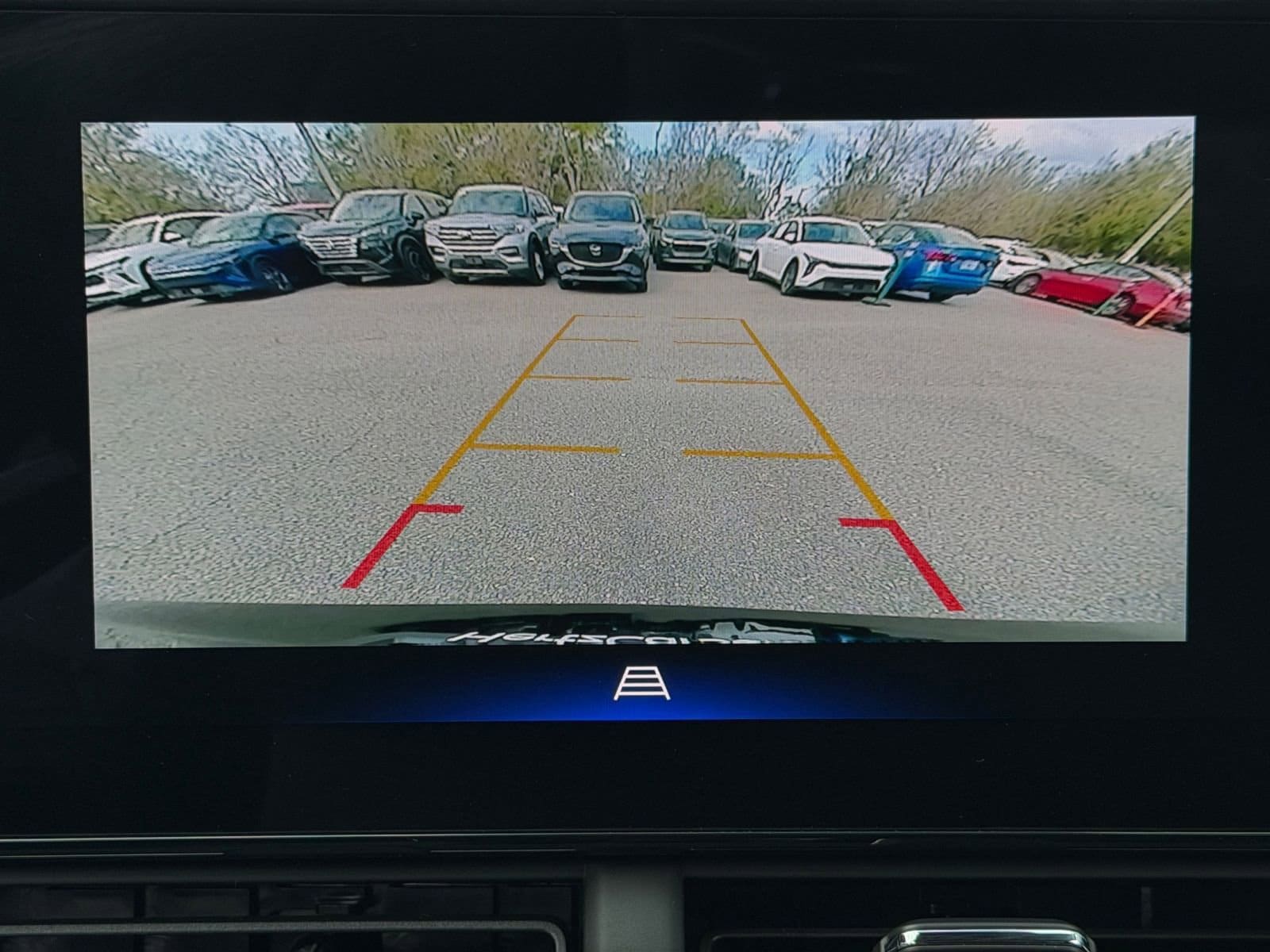 Thumbnail: 2025 Chevrolet Trax - 22