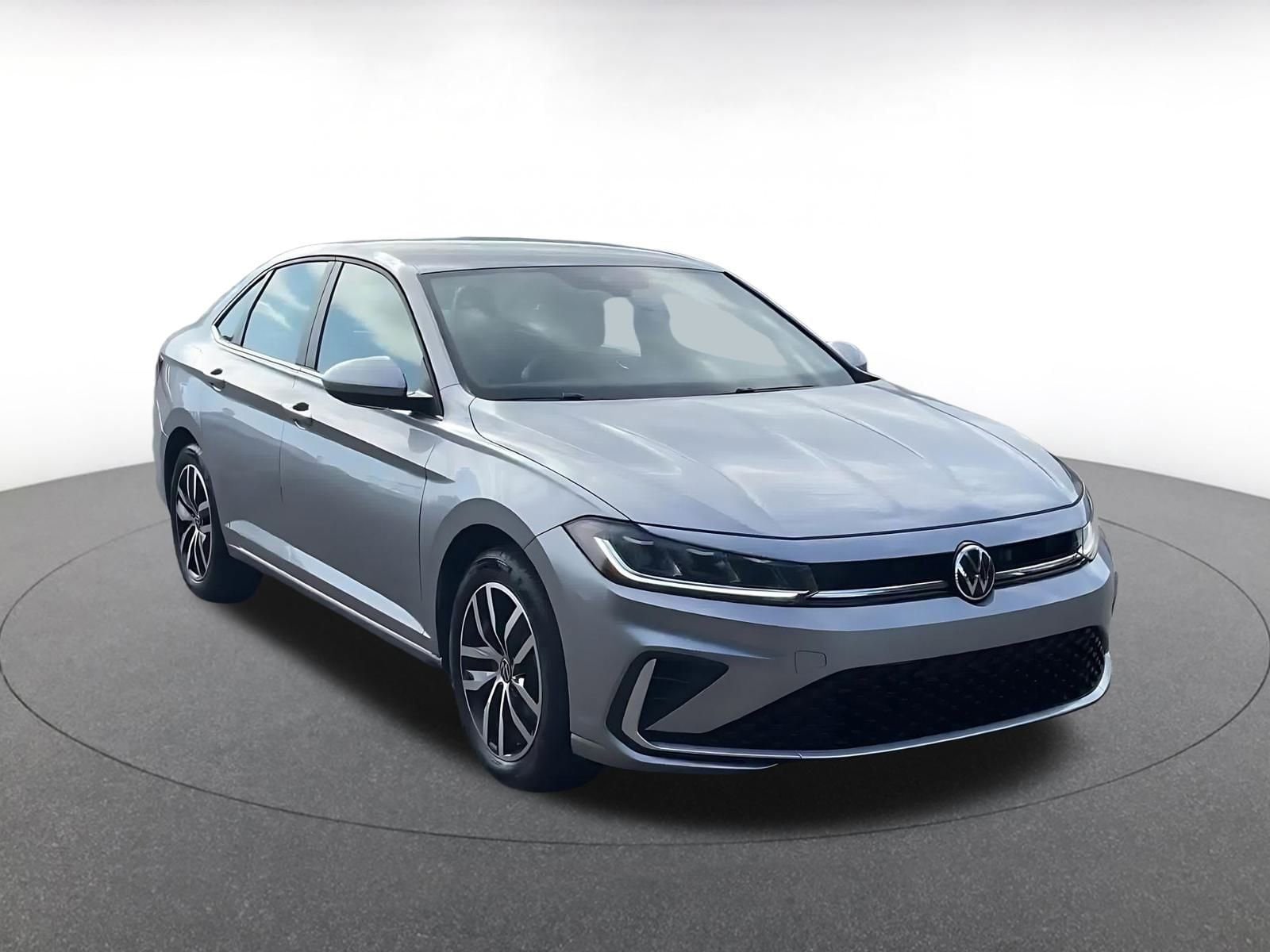 Thumbnail: 2025 Volkswagen Jetta - 2