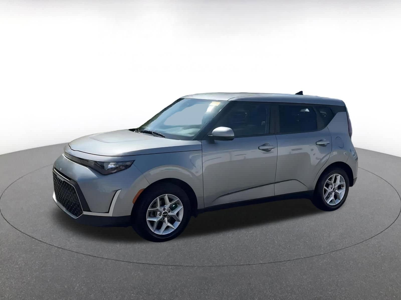 Thumbnail: 2023 Kia Soul - 5