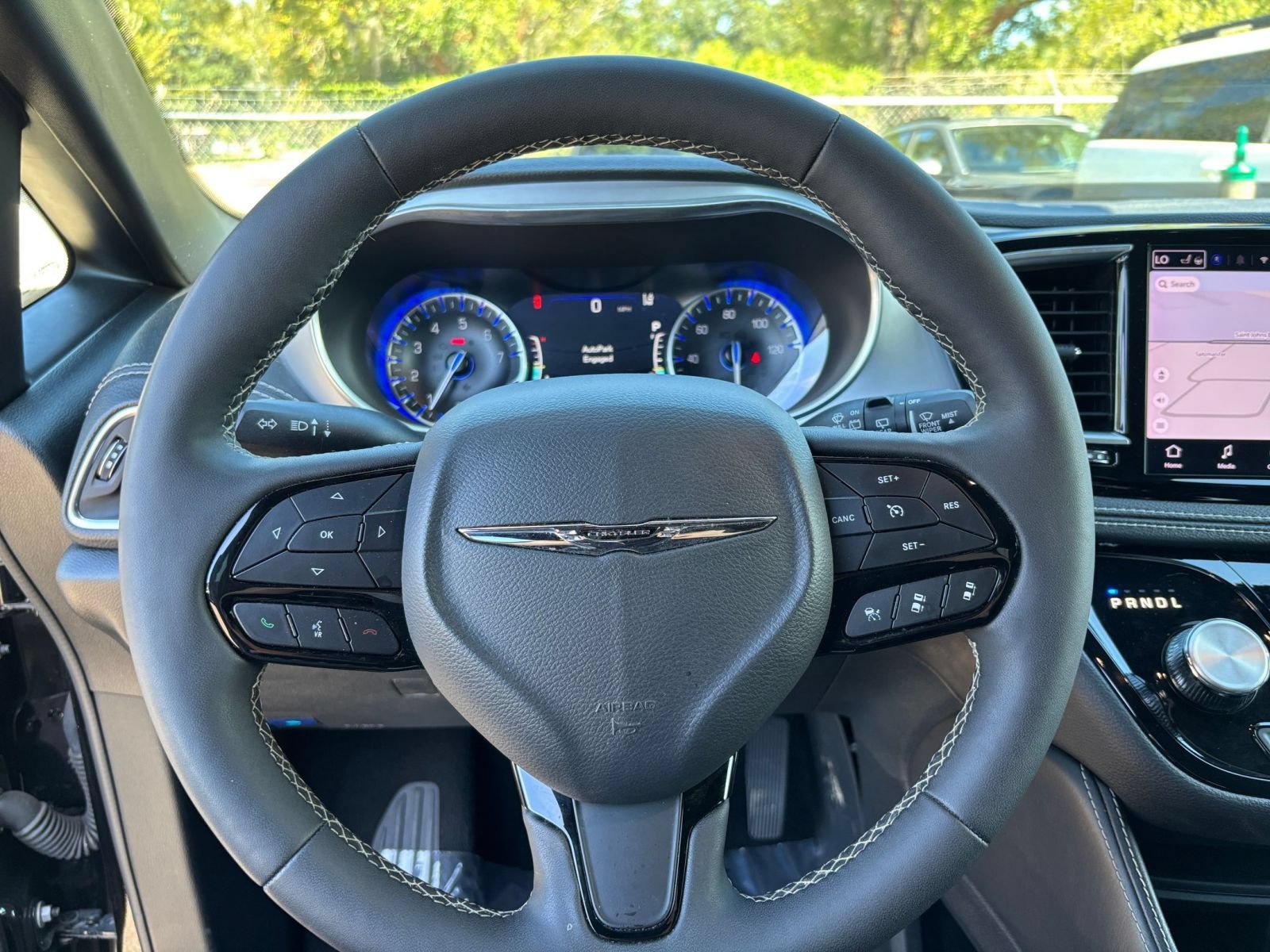 Thumbnail: 2025 Chrysler Pacifica - 26