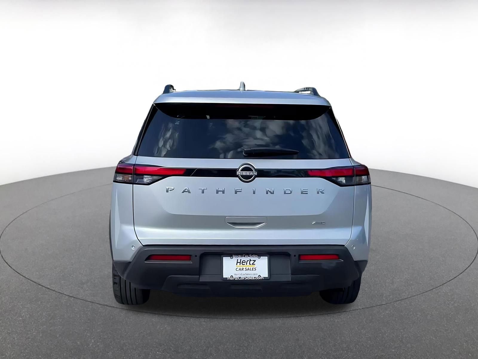 Thumbnail: 2025 Nissan Pathfinder - 11