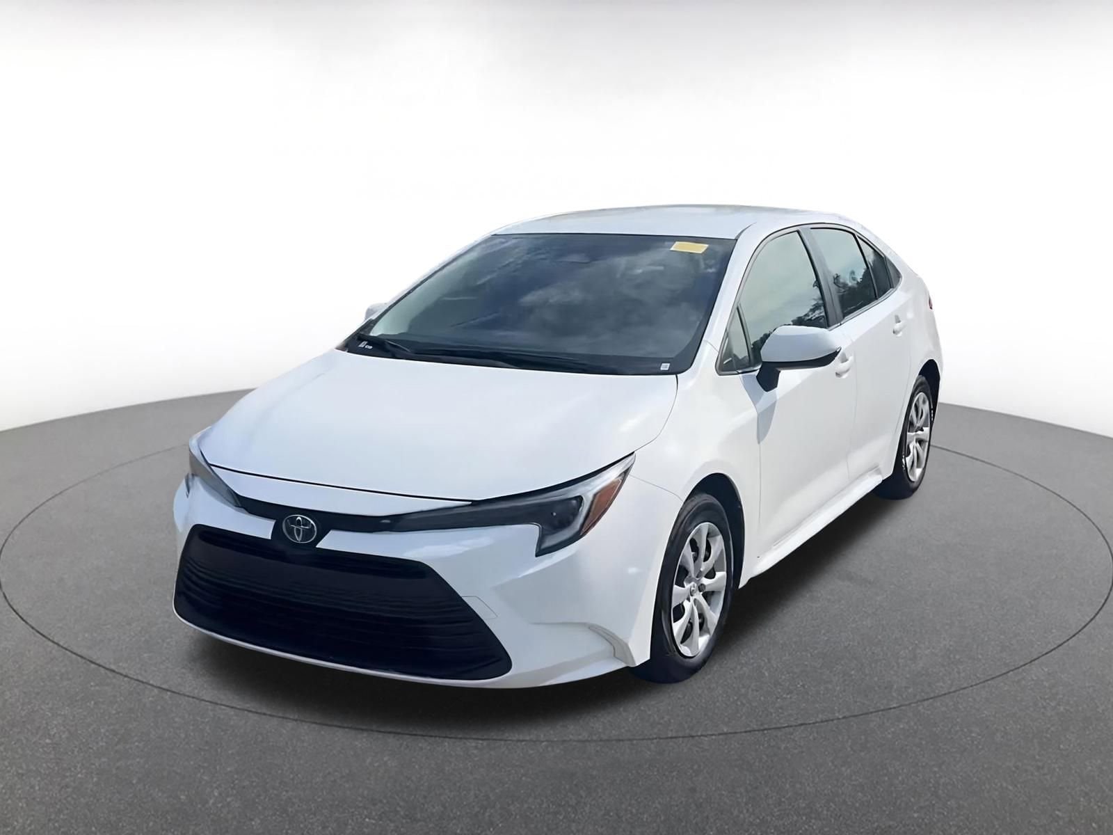 Thumbnail: 2025 Toyota Corolla - 4