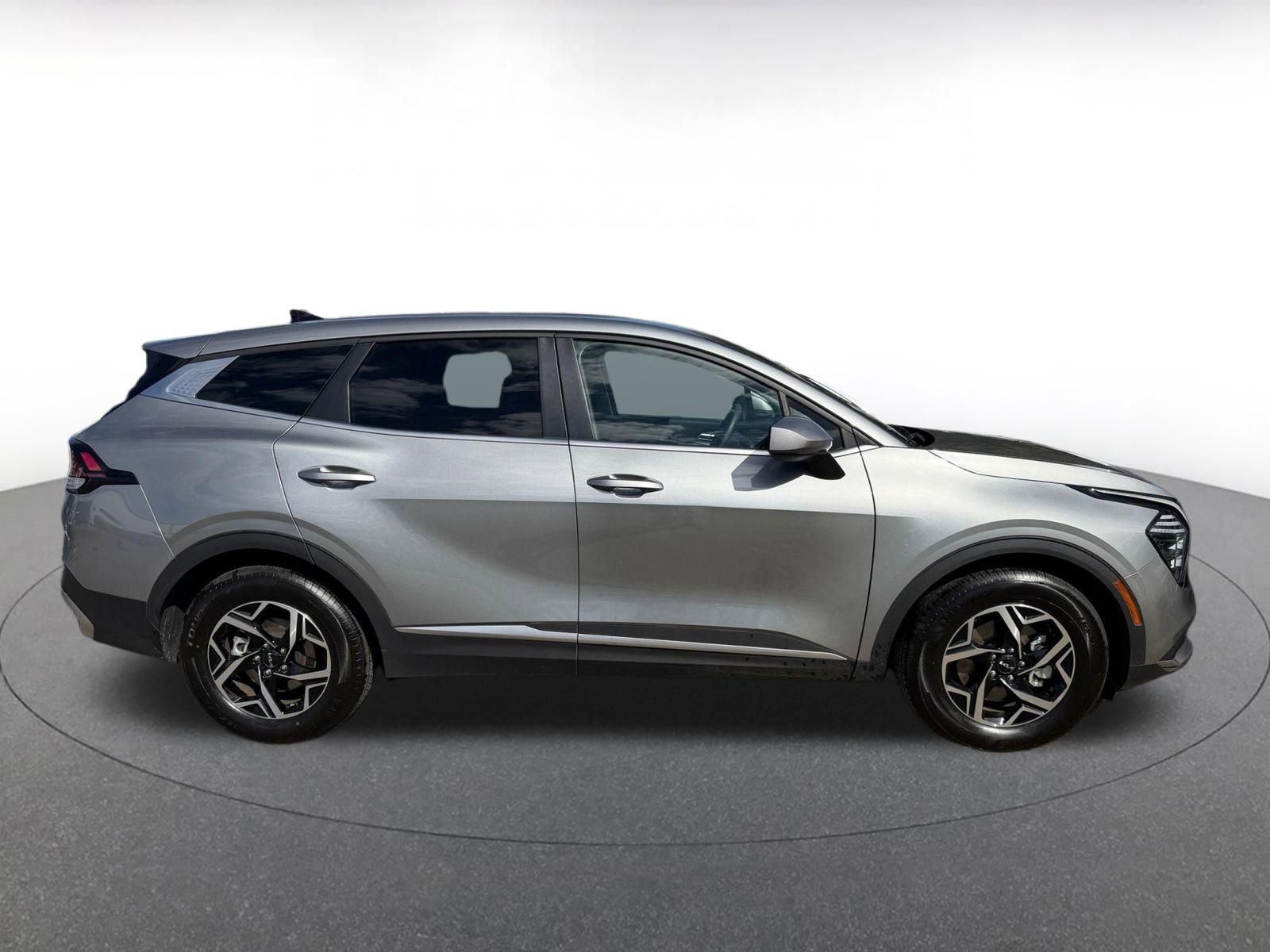 Thumbnail: 2025 Kia Sportage - 15