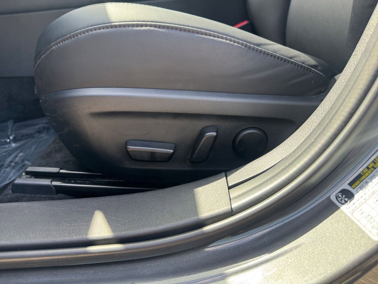 Thumbnail: 2025 Mazda Mazda3 - 23