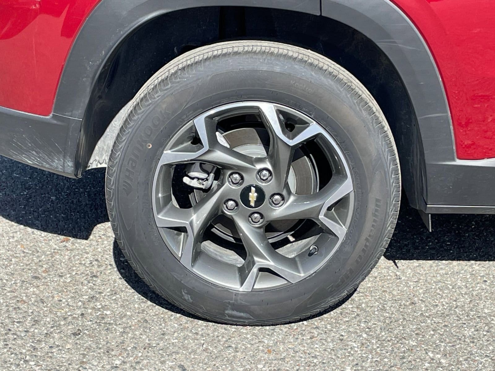 Thumbnail: 2025 Chevrolet Trax - 29