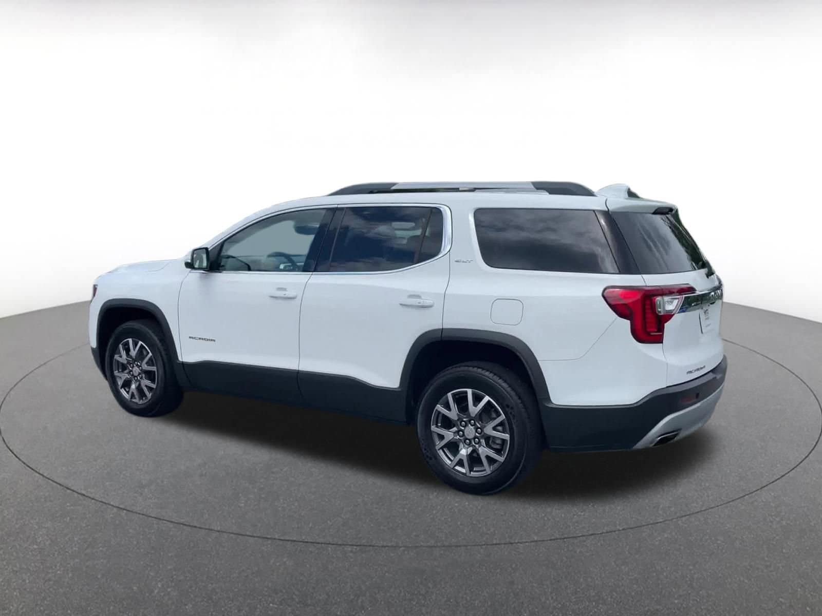 Thumbnail: 2023 GMC Acadia - 8