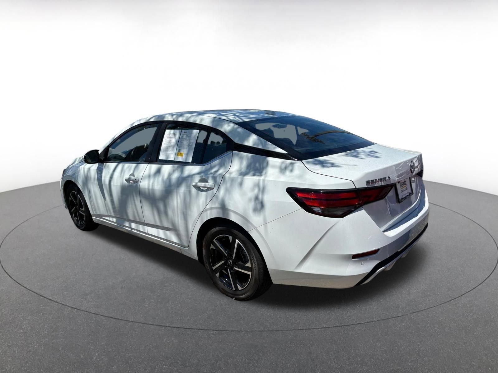 Thumbnail: 2025 Nissan Sentra - 4
