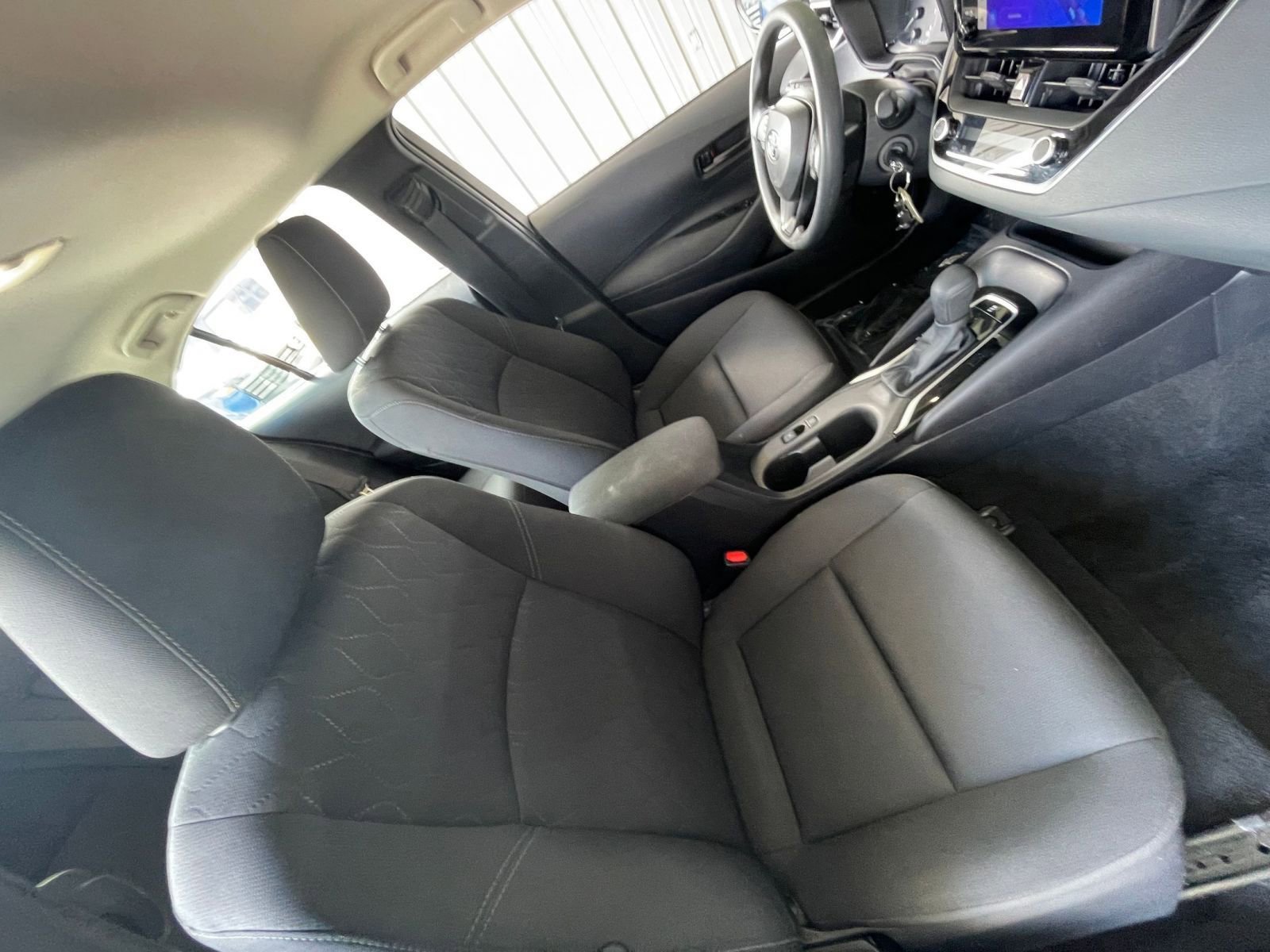 Thumbnail: 2025 Toyota Corolla - 33