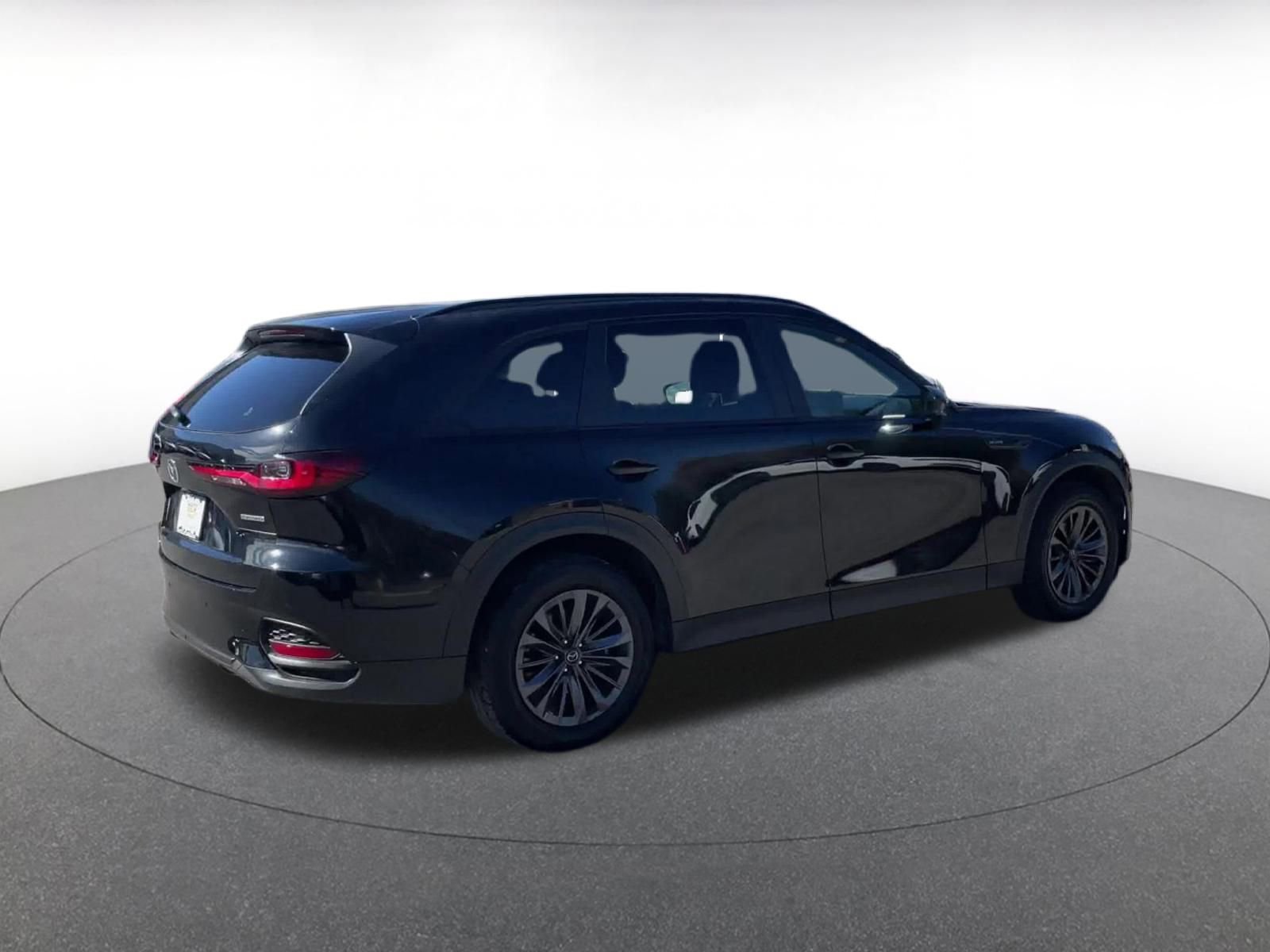 Thumbnail: 2025 Mazda CX-70 - 11