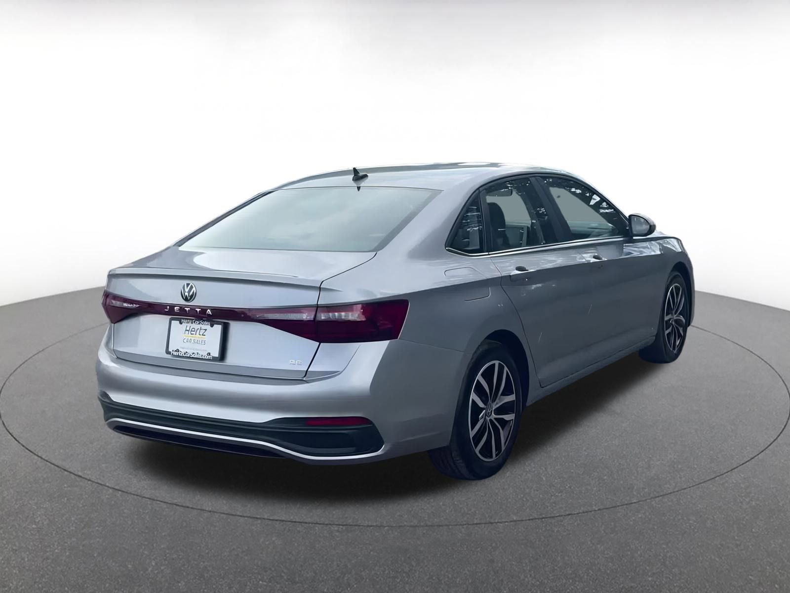 Thumbnail: 2025 Volkswagen Jetta - 14