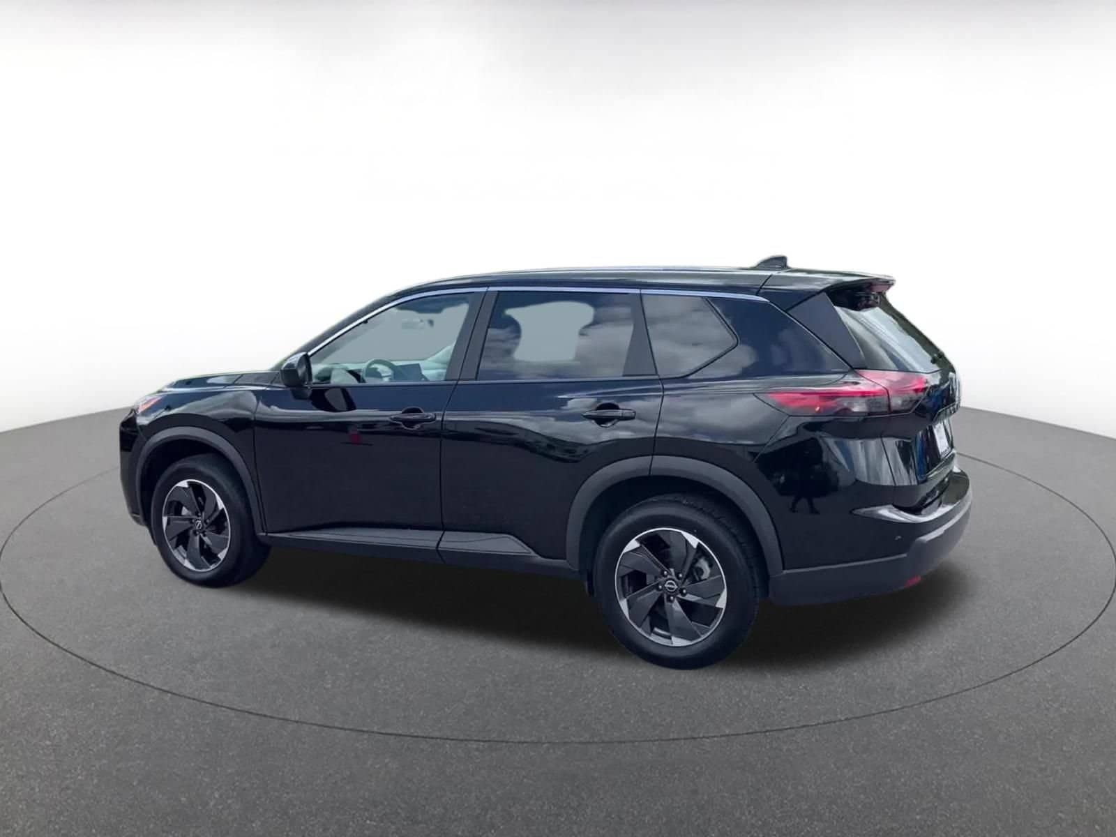 Thumbnail: 2025 Nissan Rogue - 9
