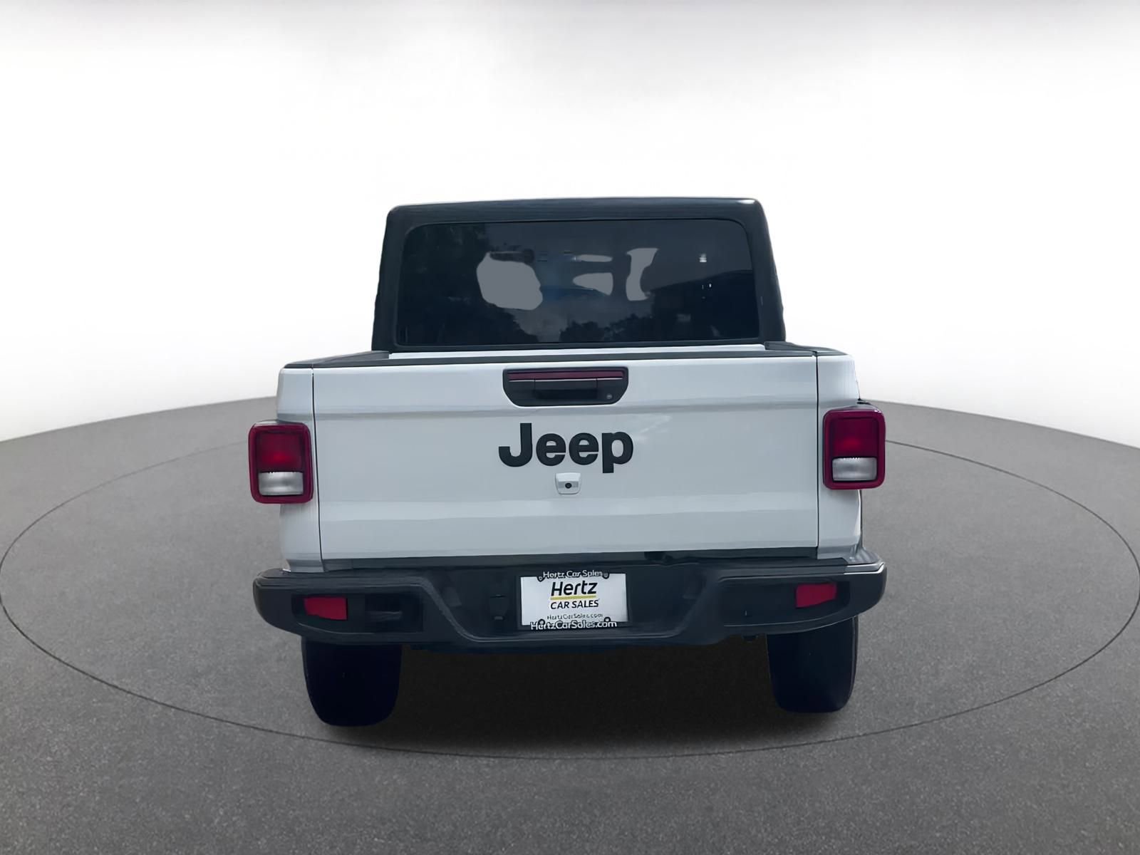 Thumbnail: 2023 Jeep Gladiator - 11