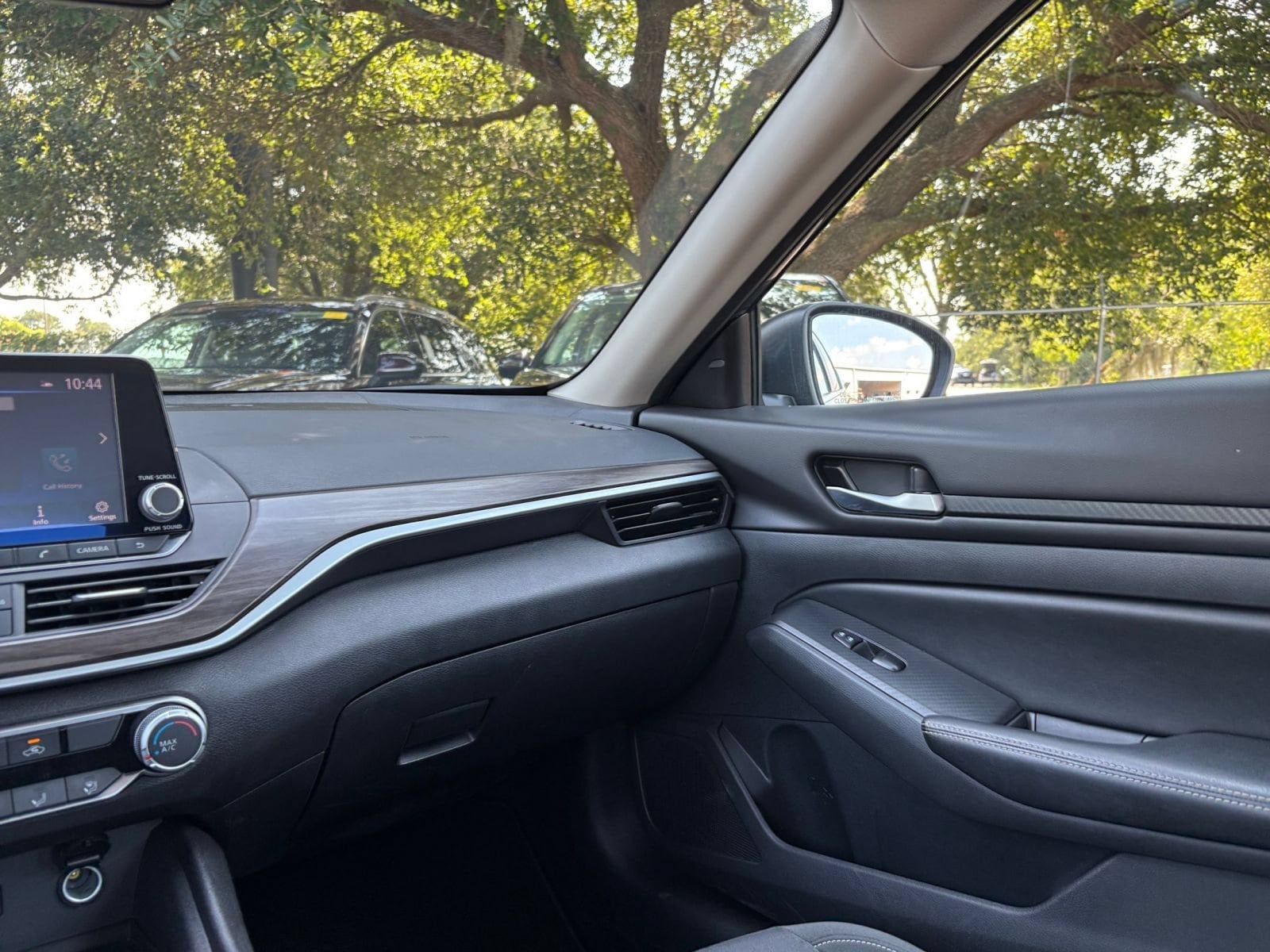 Thumbnail: 2025 Nissan Altima - 34