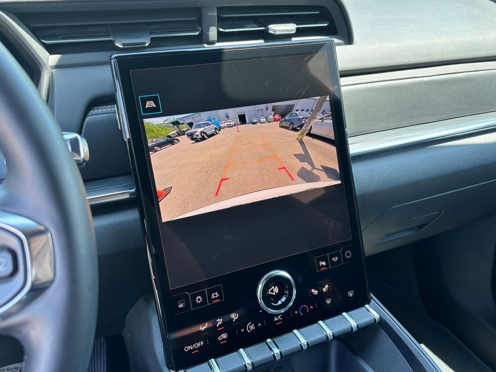 Thumbnail: 2025 GMC Terrain - 23
